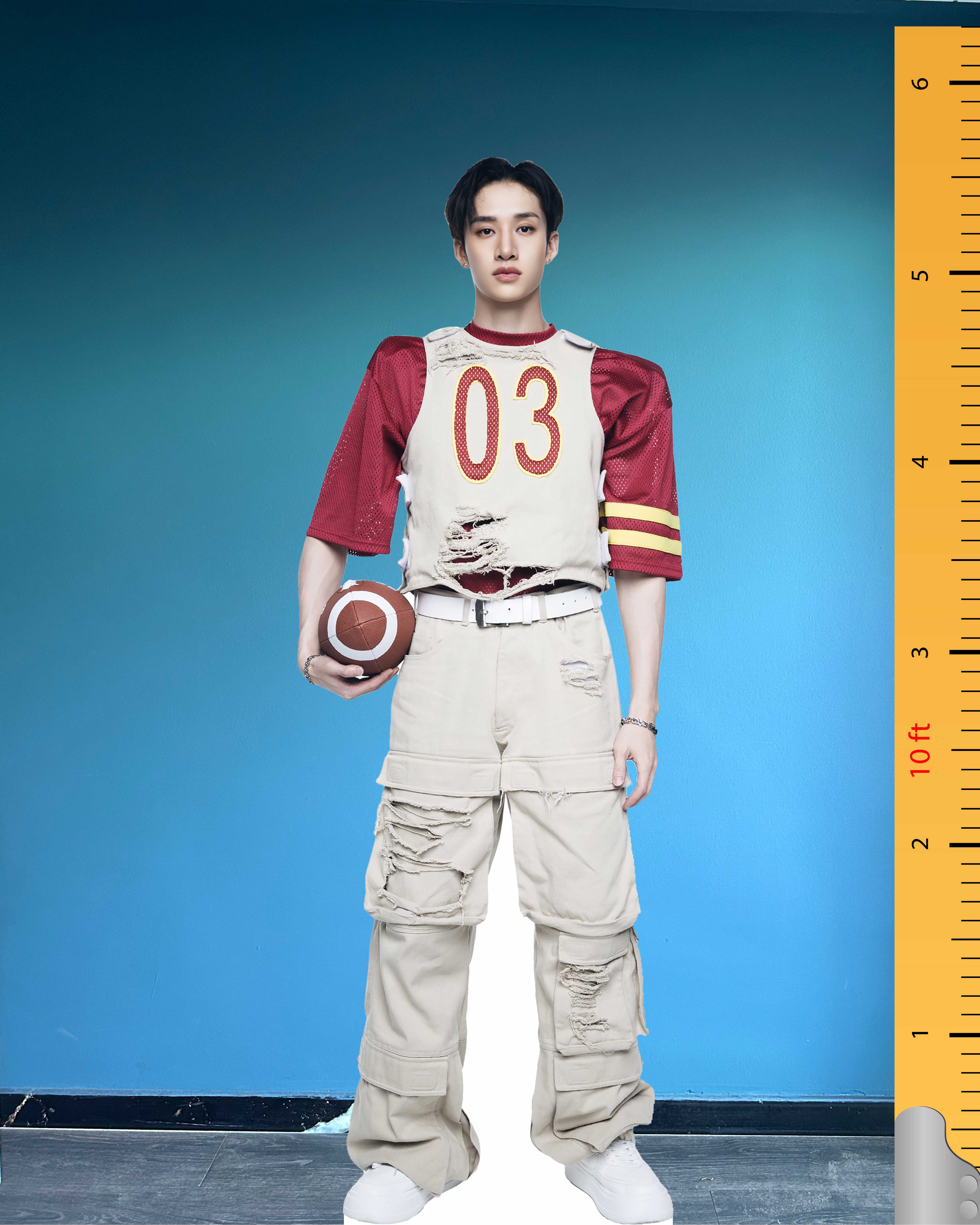 🌟 Kartonowa postać Bang Chana w skali 1:1 – Standee Christophera Banga ze Stray Kids