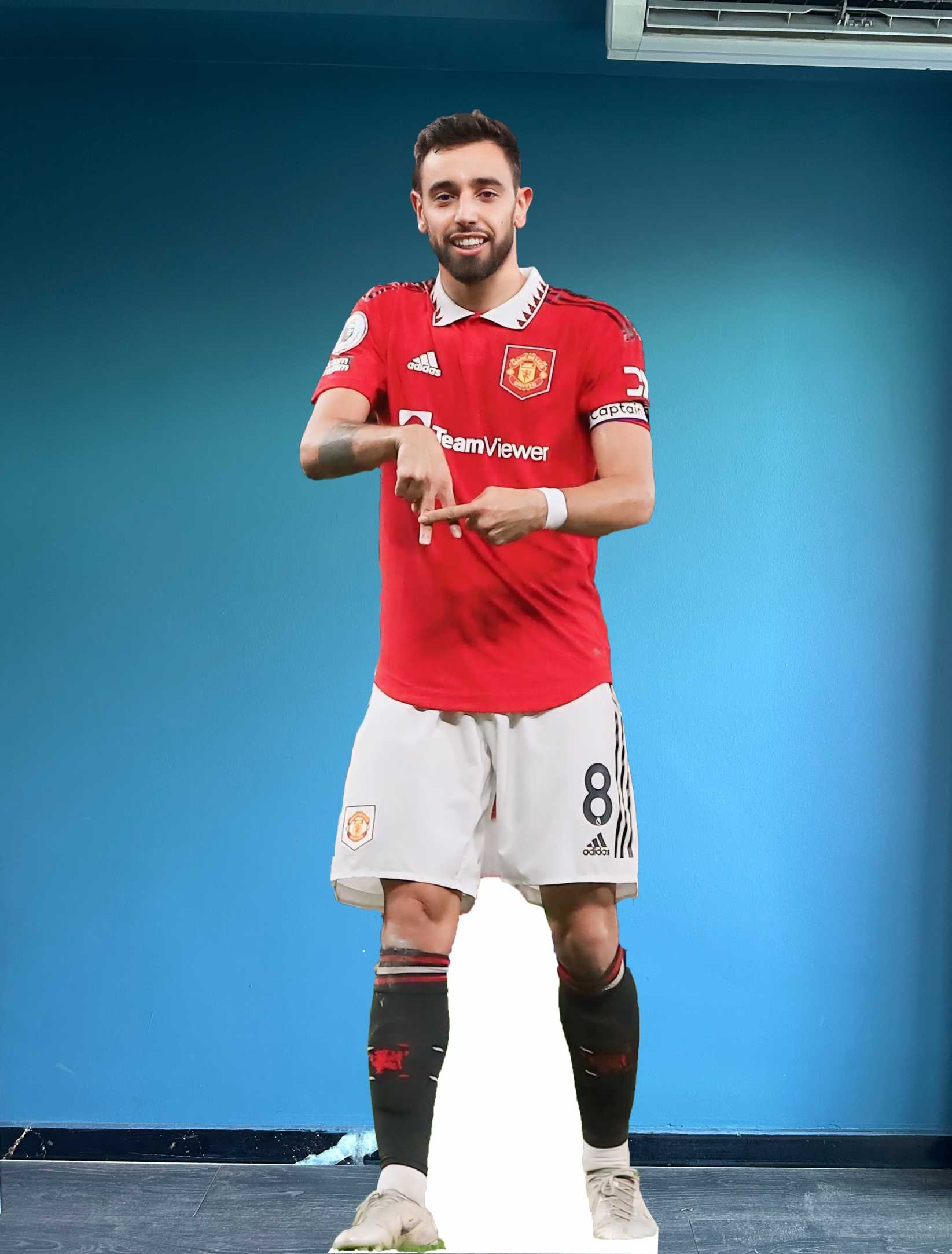 Bruno Fernandes Portugese voetballer Kartonnen uitsparing Levensgroot staand model Fernandes Voetballer Model