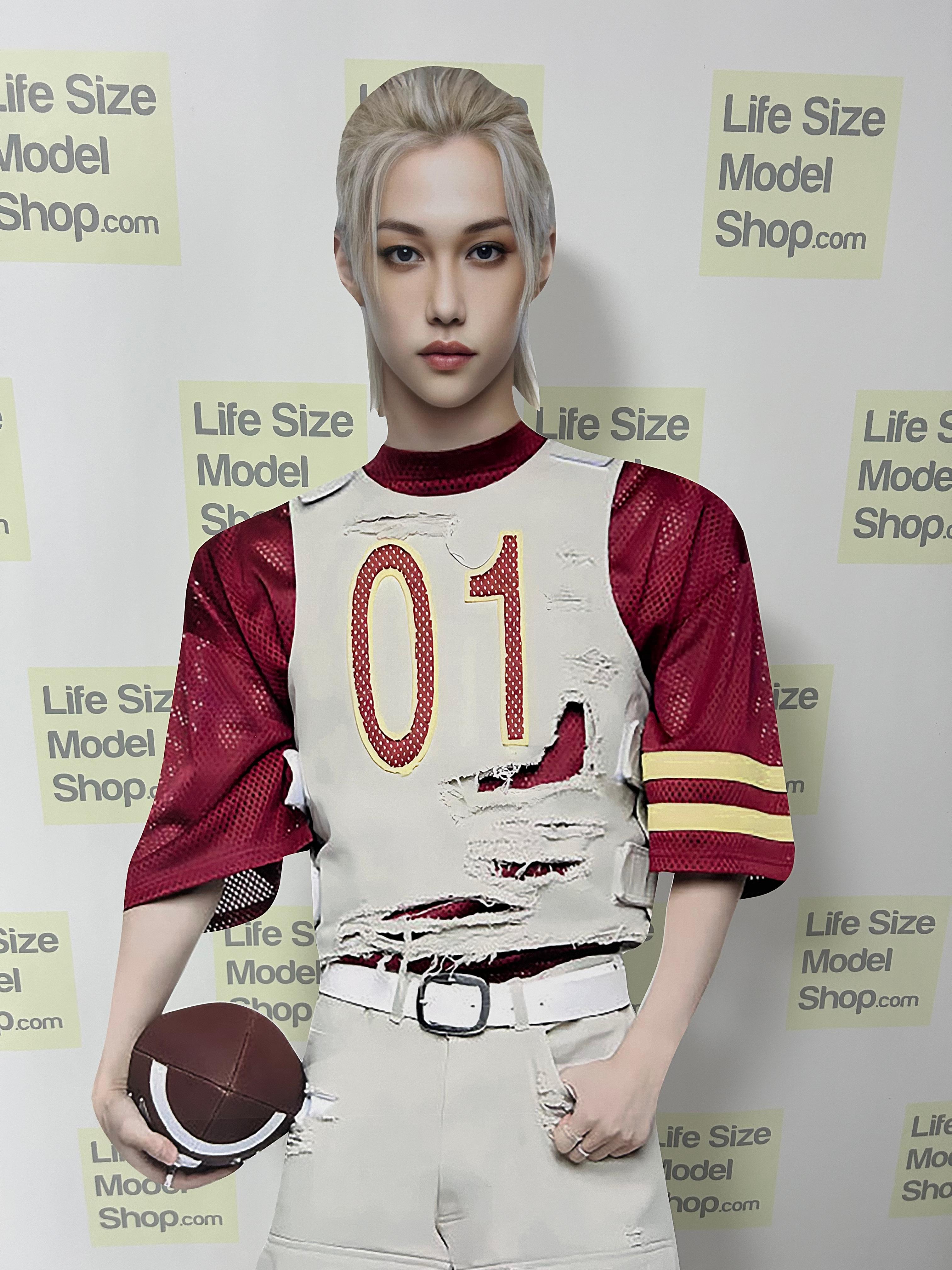 🌟 Lee Felix Figura in cartone – Stray Kids Yongbok Modello da esposizione a grandezza naturale – Maglia numero 01