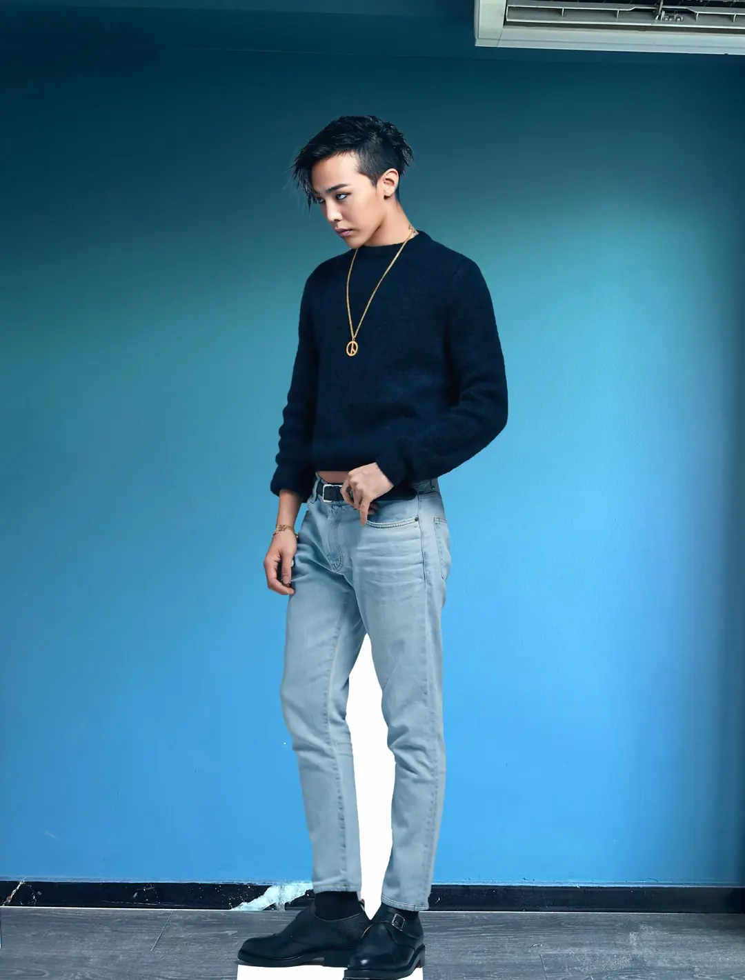 G-Dragon Life size Cardboard Cutout Model – Kwon Ji-yong, Big Bang