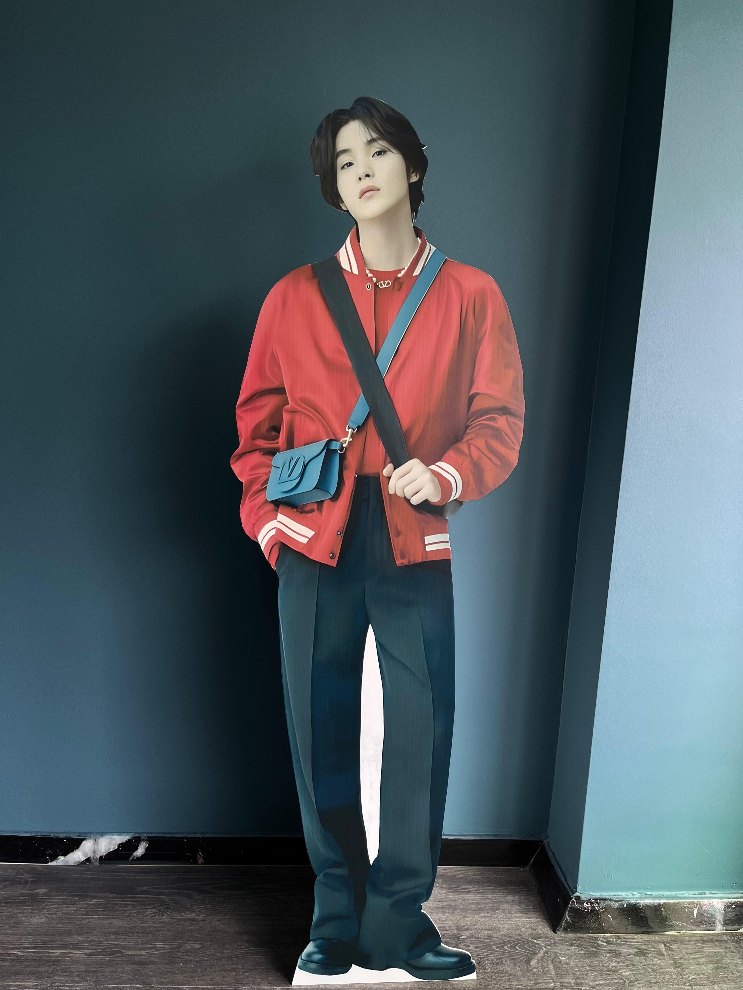 Suga Min Yoon-gi Suga Full Size Cutout Plastic Model