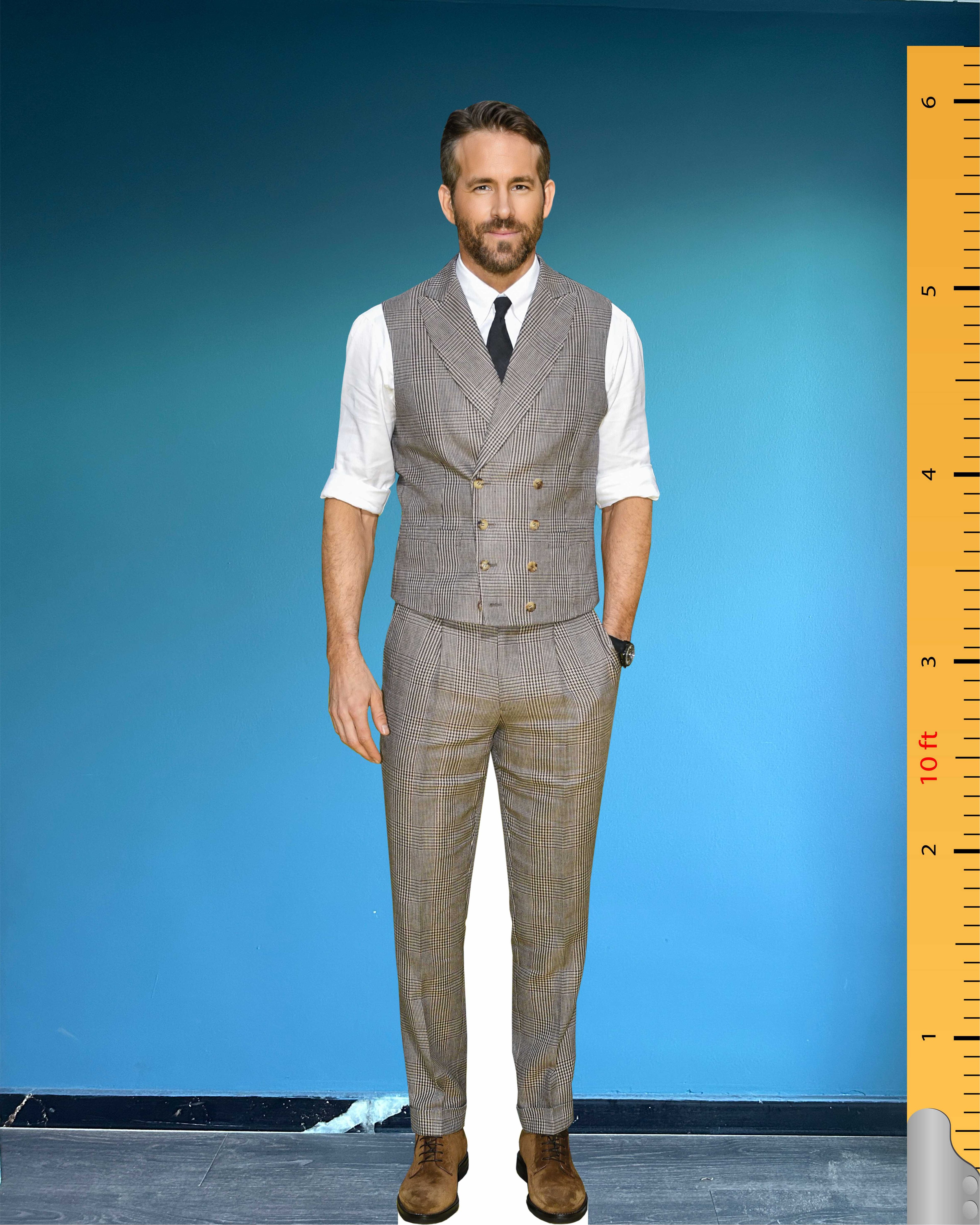 Ryan Reynolds Cardboard Cutout Model Life Size Plastic Standee Model Ryan Rodney Reynolds