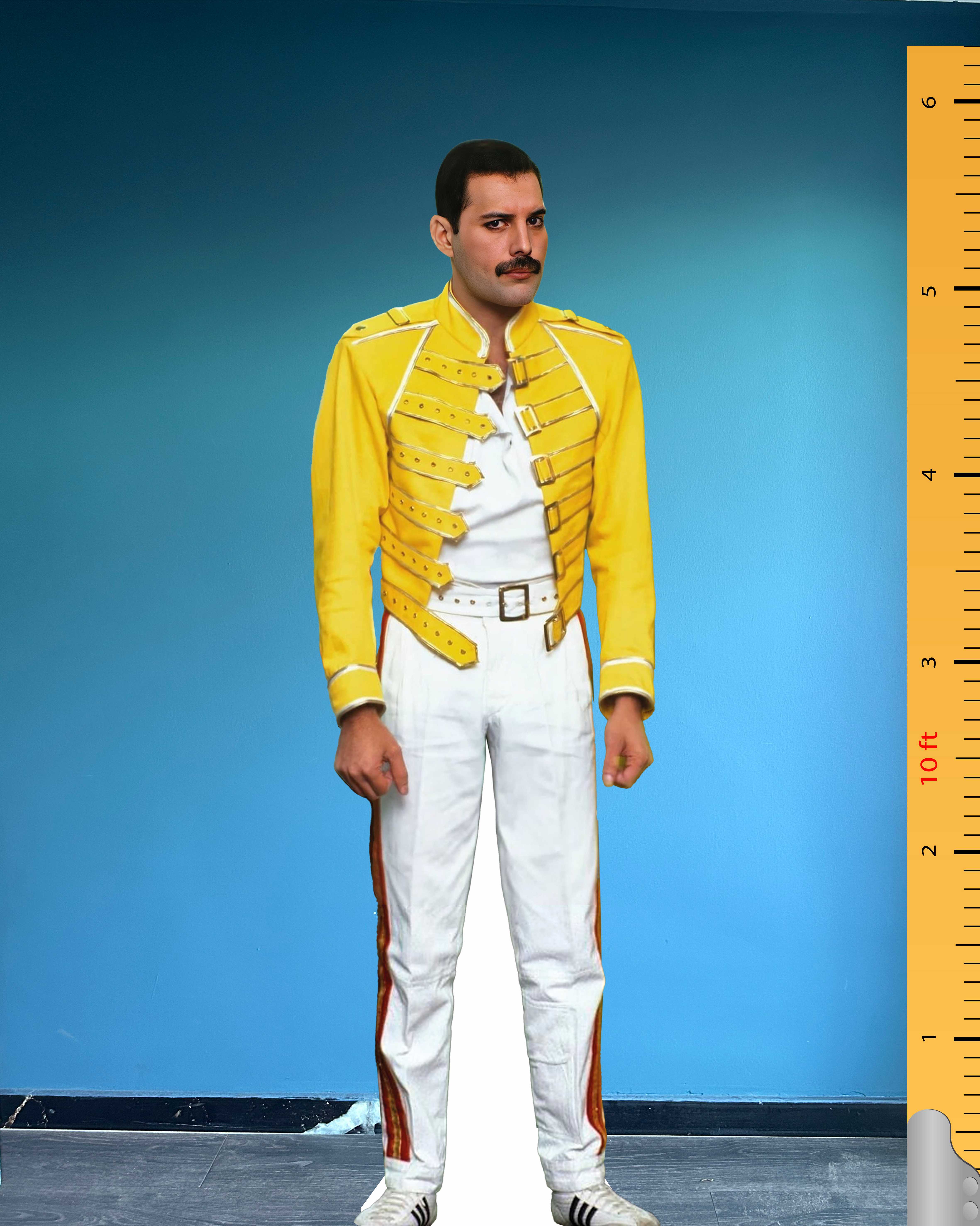 🎤 Freddie Mercury Cardboard Figure – Life-Size Farrokh Bulsara Standee Model