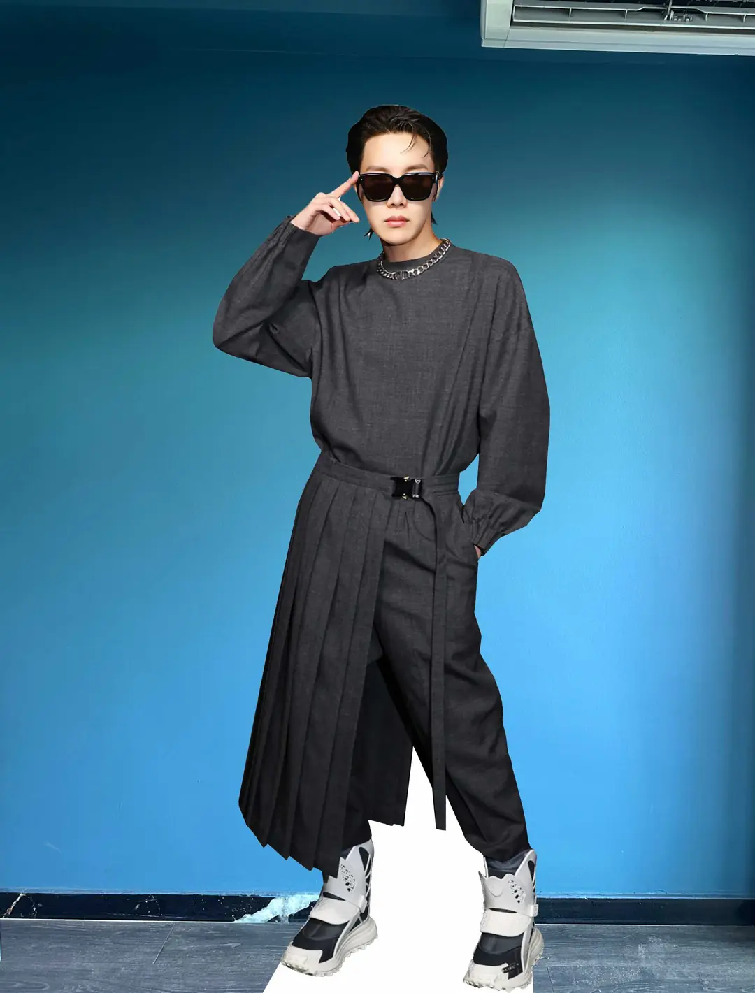 JUNG HO-SEOK (J-HOPE) – 