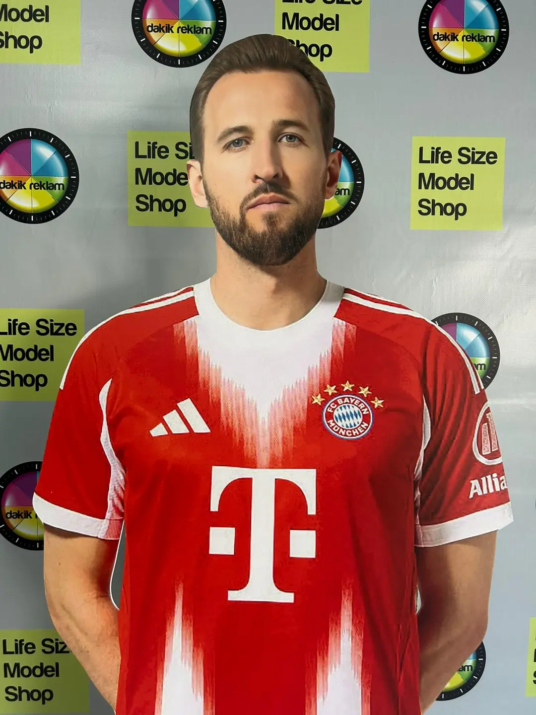 Harry Kane Life Size Cardboard Cutout Model | FC Bayern Munich