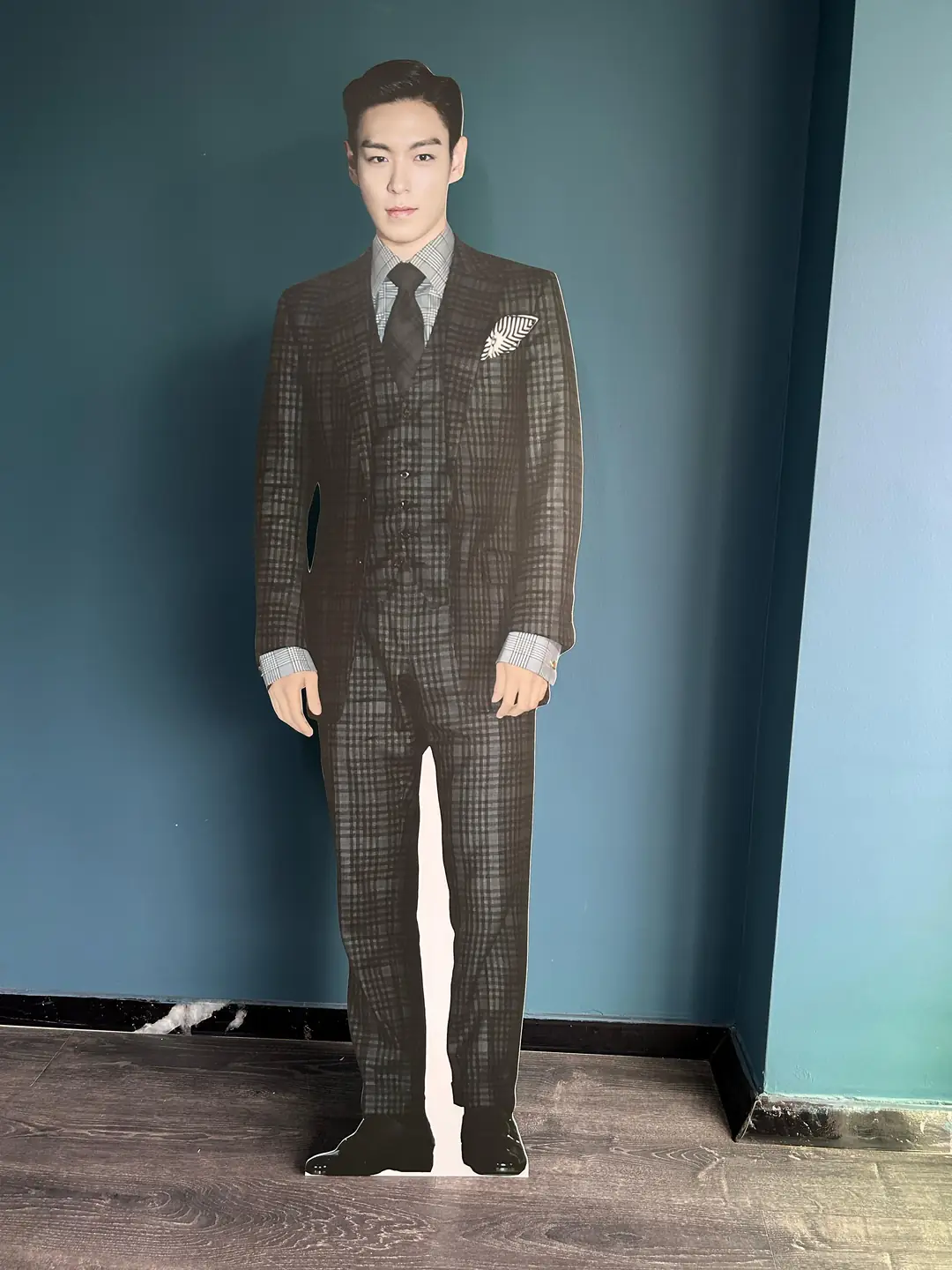 T.O.P (Choi Seung Hyun) Life size Cardboard Cutout Model