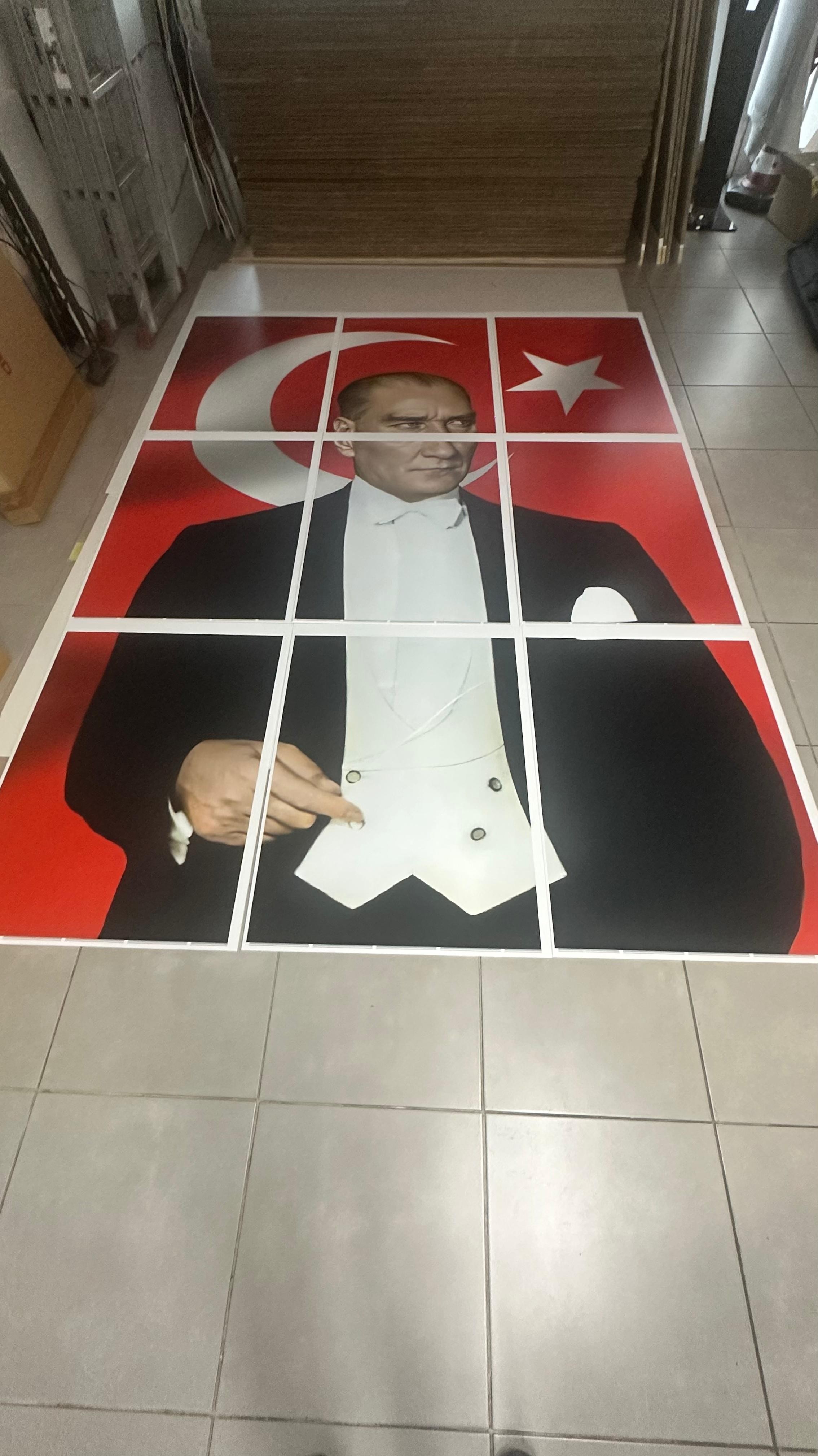 Atatürk Portresi Büyük Boy Etkinlik Puzzle 9 Parça Fotoblok Pano Etkinlik Kutlama Anma Pano