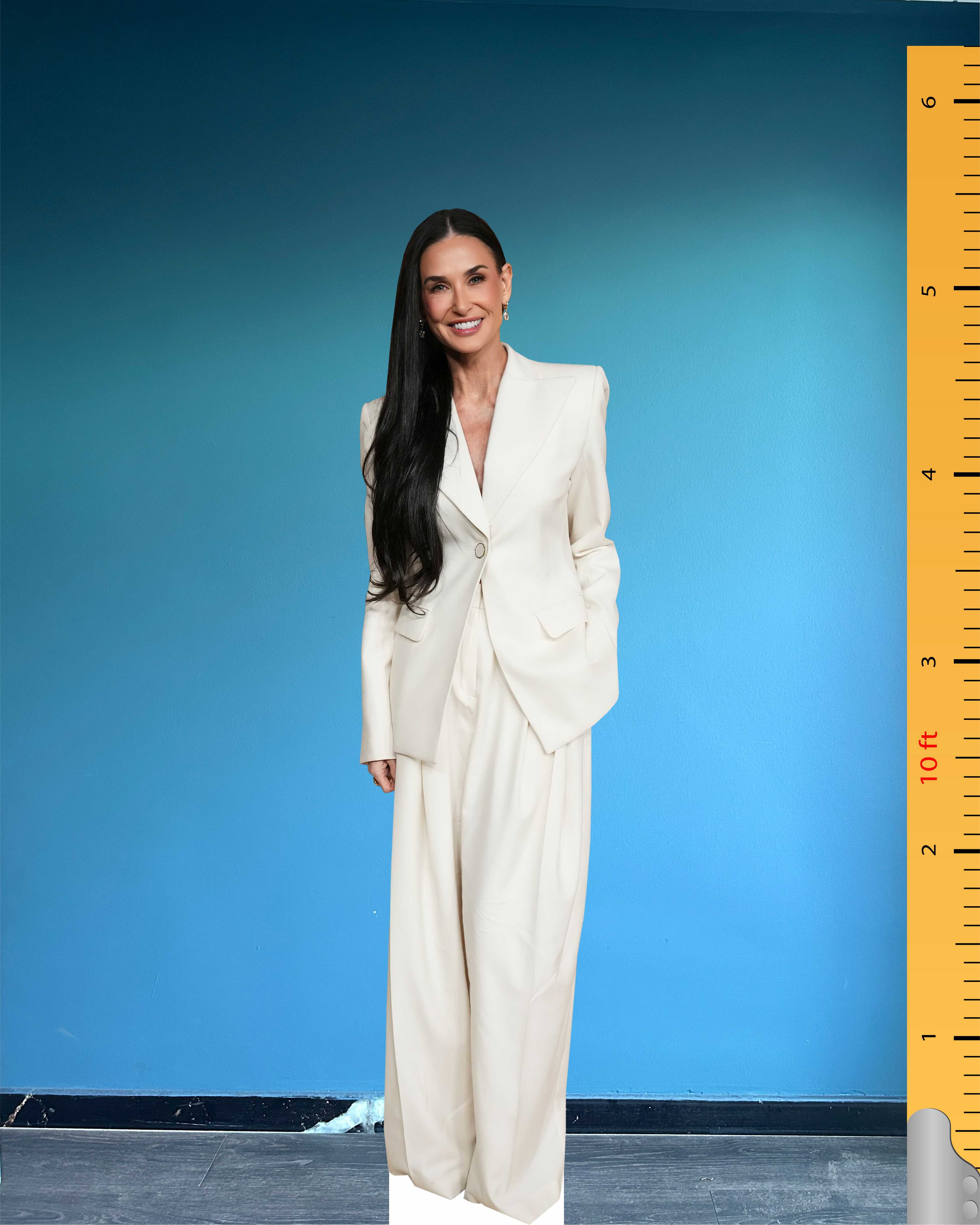Model wycinany z tektury Demi Moore, model naturalnej wielkości z plastiku, model standee Demi Gene Guynes