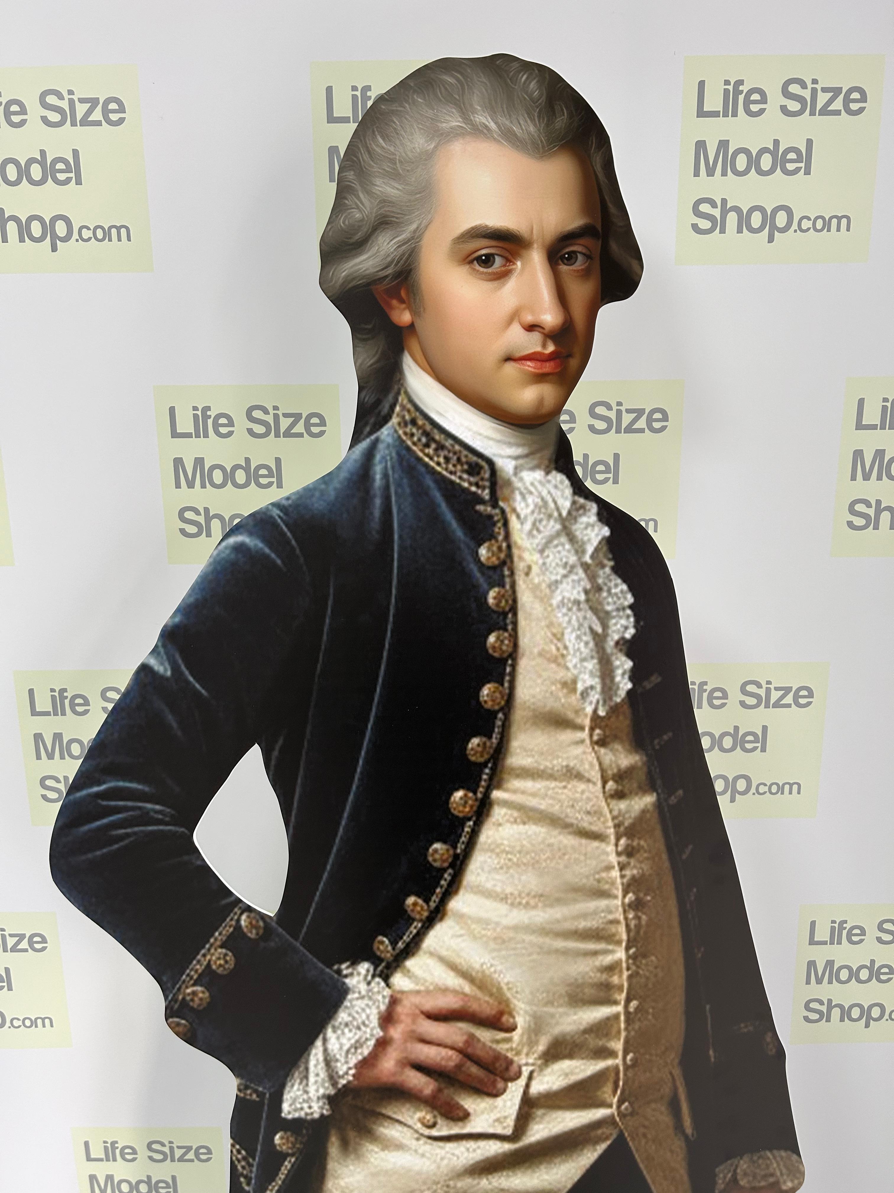 🎼 Wolfgang Amadeus Mozart  Maketi Ayaklı  2 Boyutlu Tam Boy Plastik Maket