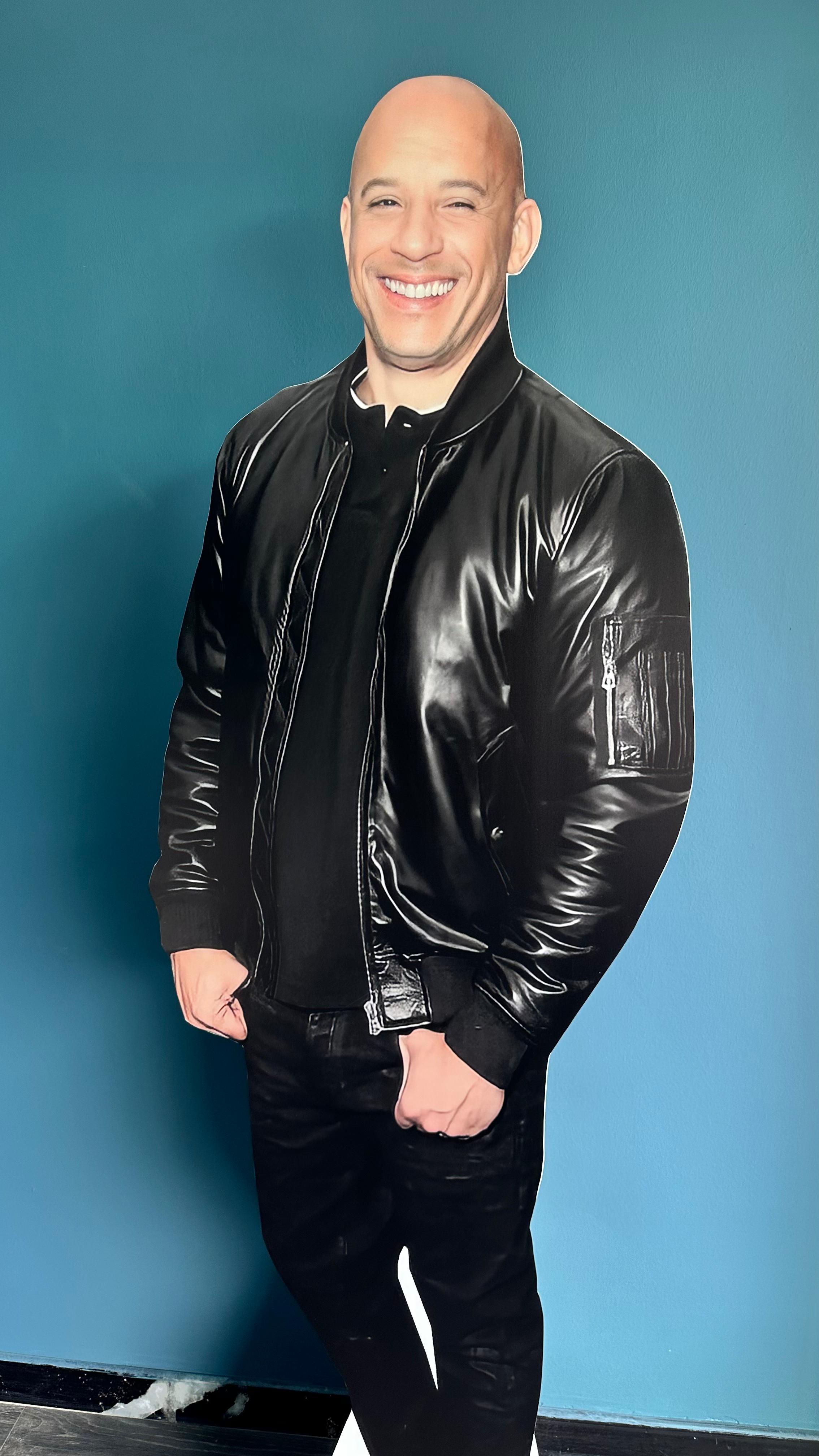 🚗Vin Diesel Cardboard Cutout Model Fast Furious Life Size Standee