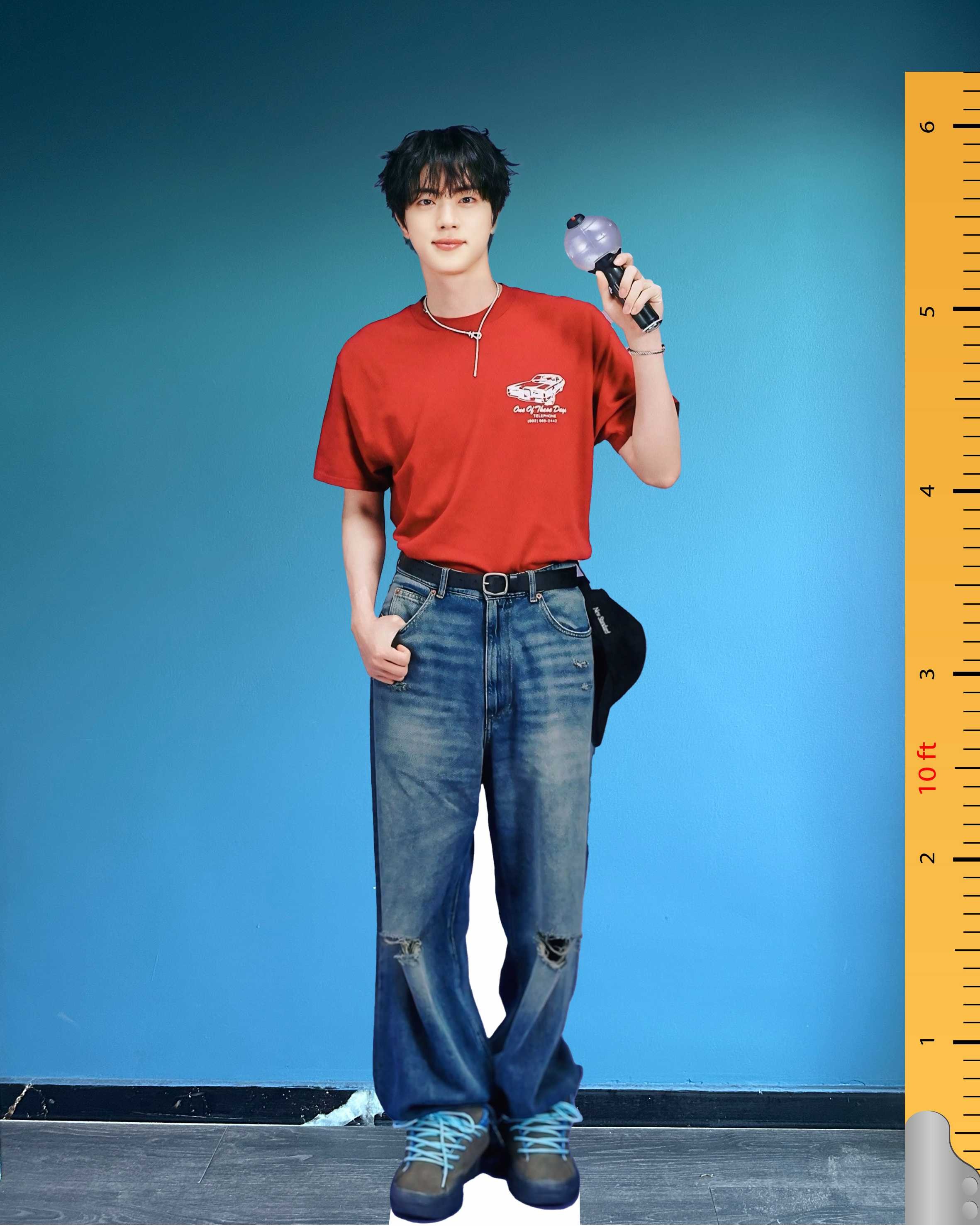 Model z tektury wycinany Kim Seok Jin, figurka BTS Jin