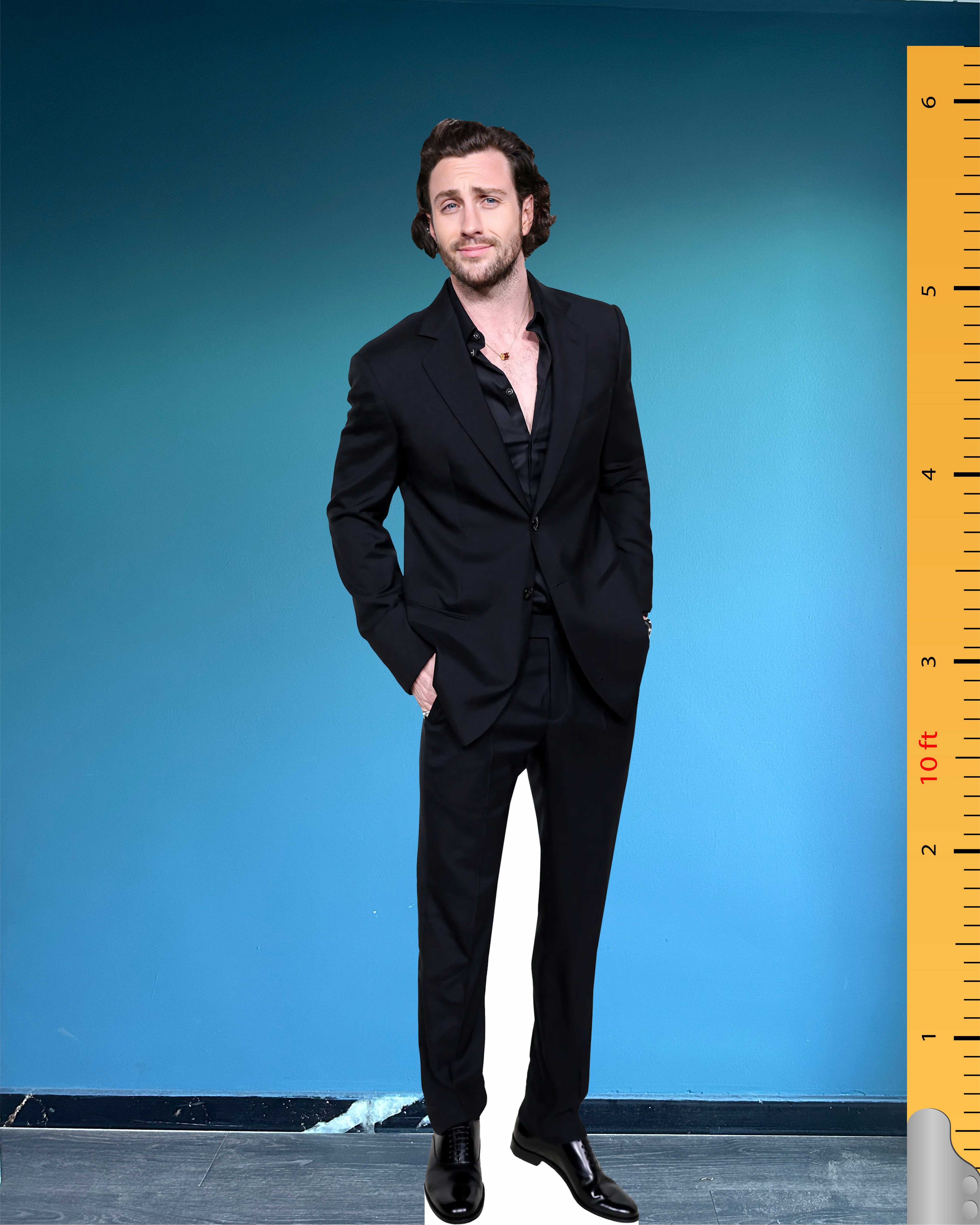 Aaron Taylor-Johnson Tekturowy model wycinany w naturalnej wielkości z plastiku