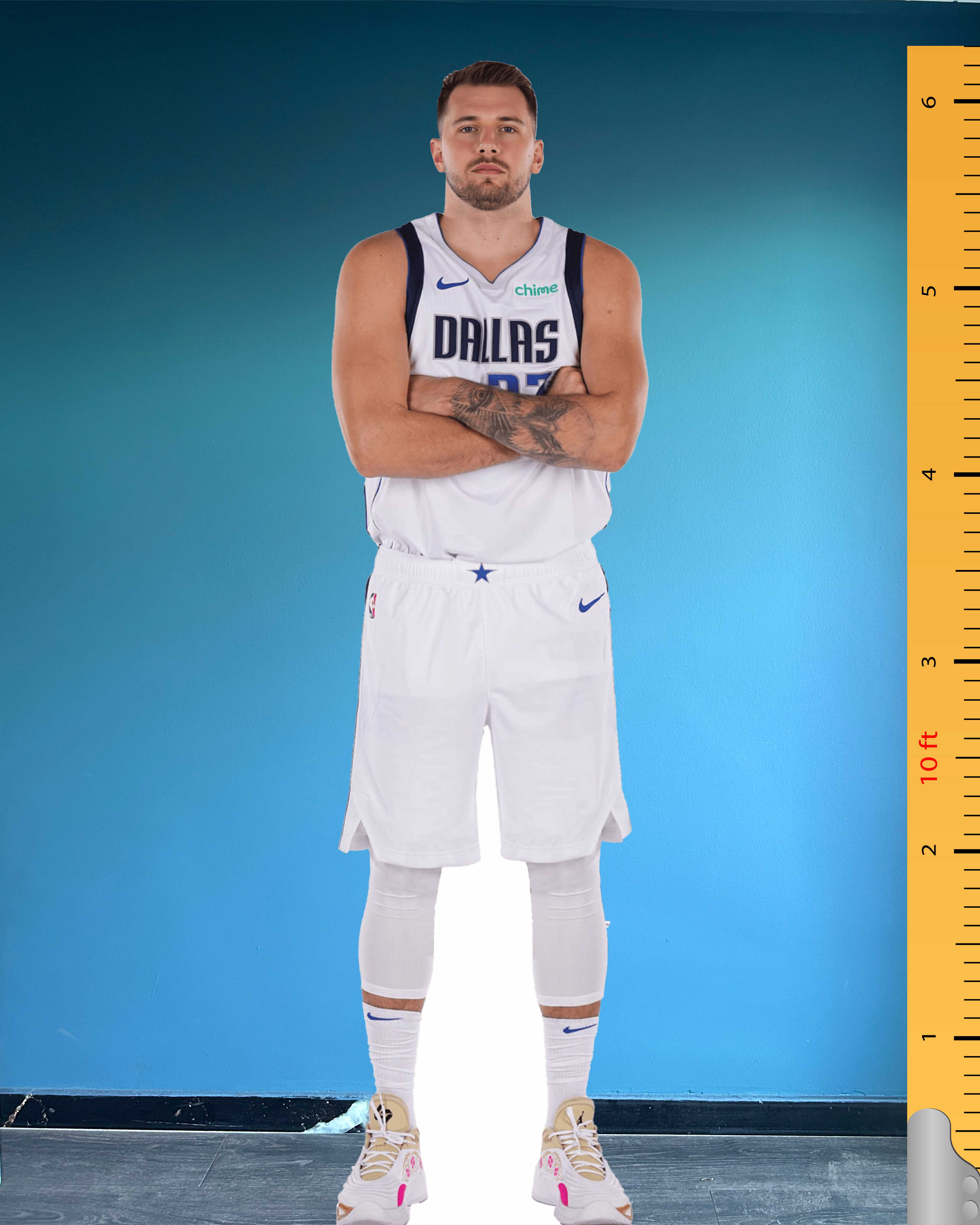 Luka Dončić Cardboard Cutout Model Plastic Standee Dallas Mavericks Number 77