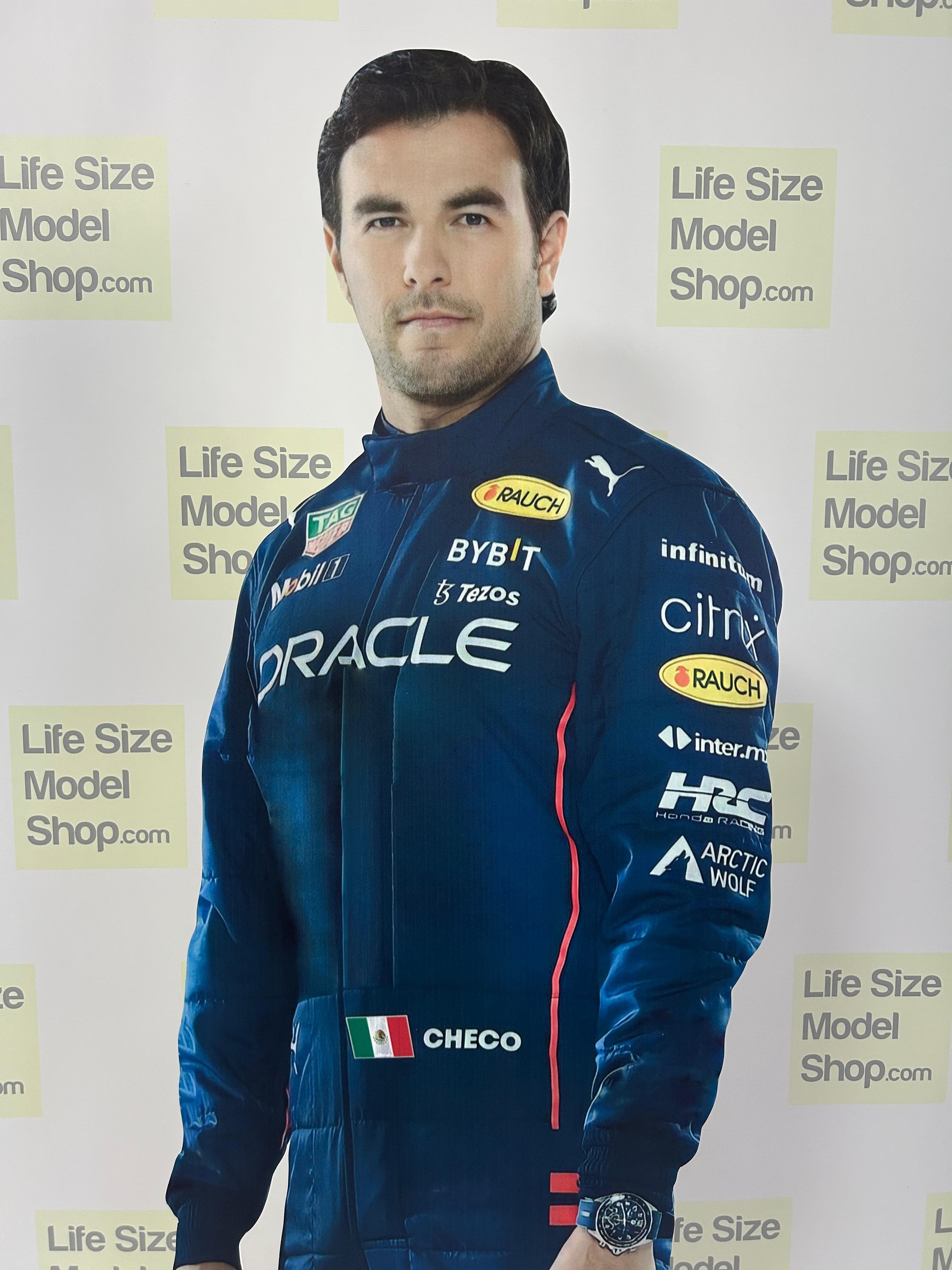 Sergio Perez Recorte de papelão Modelo de plástico Standee Piloto de F1 Sergio Modelo de piloto de carro de corrida