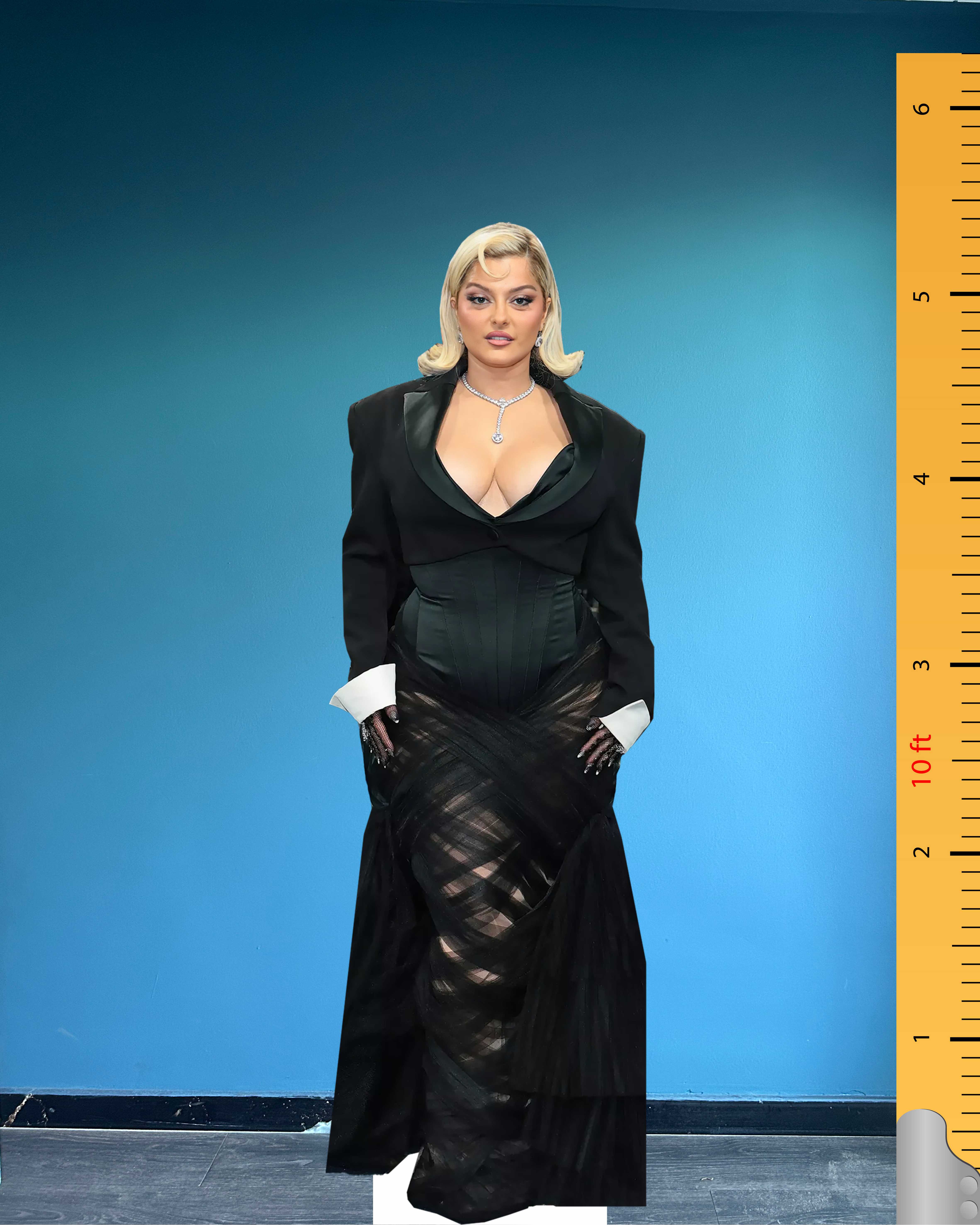 👗 Kartonowa figura Bebe Rexhy w naturalnej wielkości – Edycja Czerwonego Dywanu Met Gala