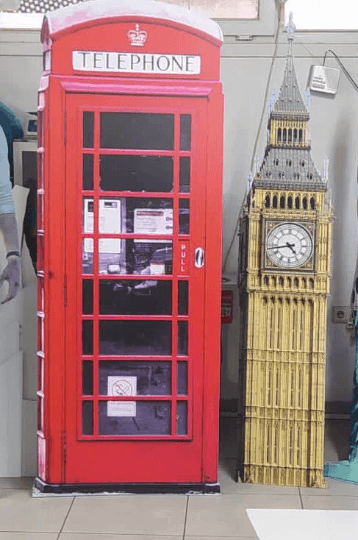 Cabine téléphonique rouge de Londres - Modèle découpé en plastique de grande taille