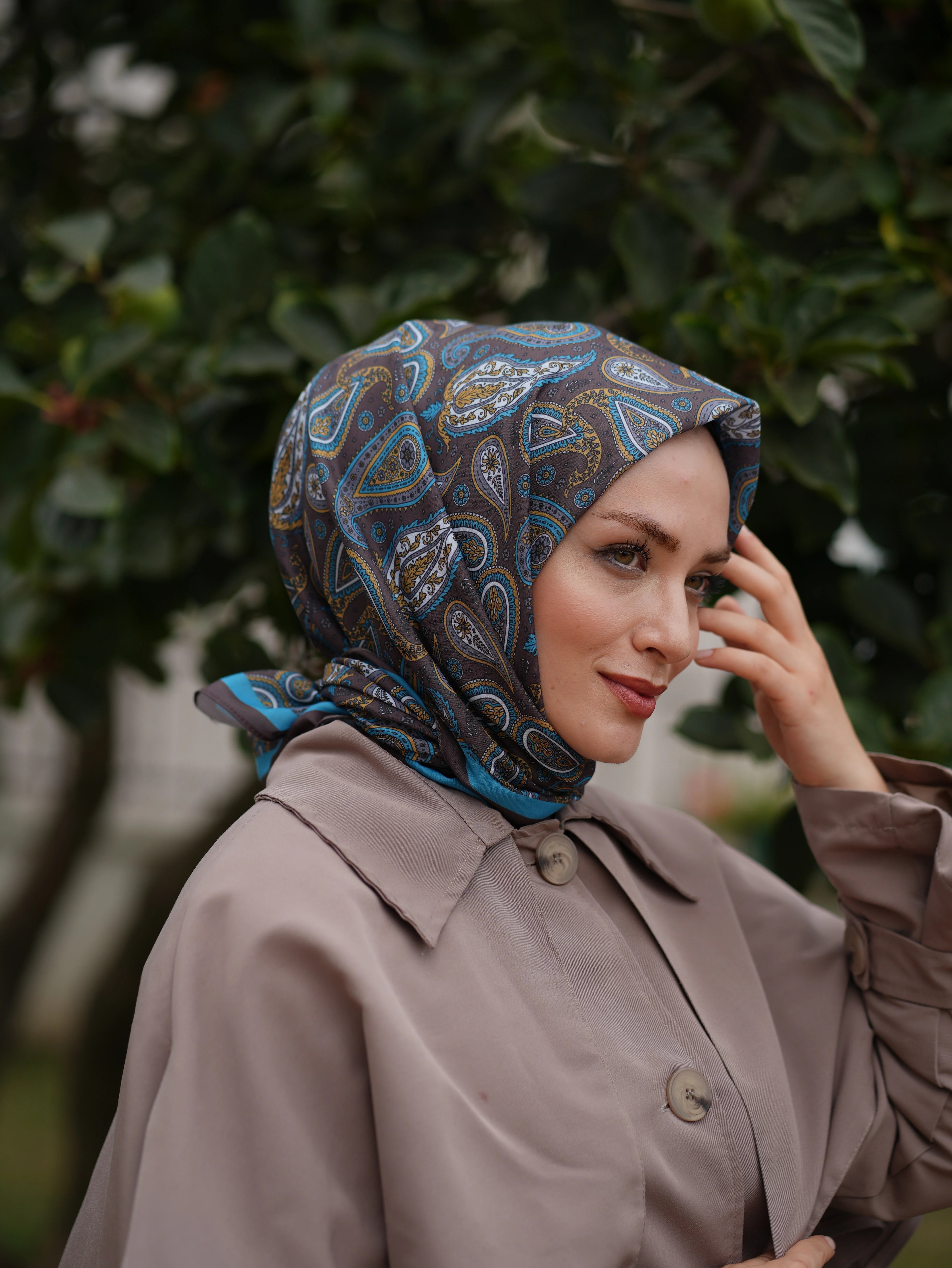 GENİŞ ETNİK DESEN EŞARP - KAHVE-MAVİ image