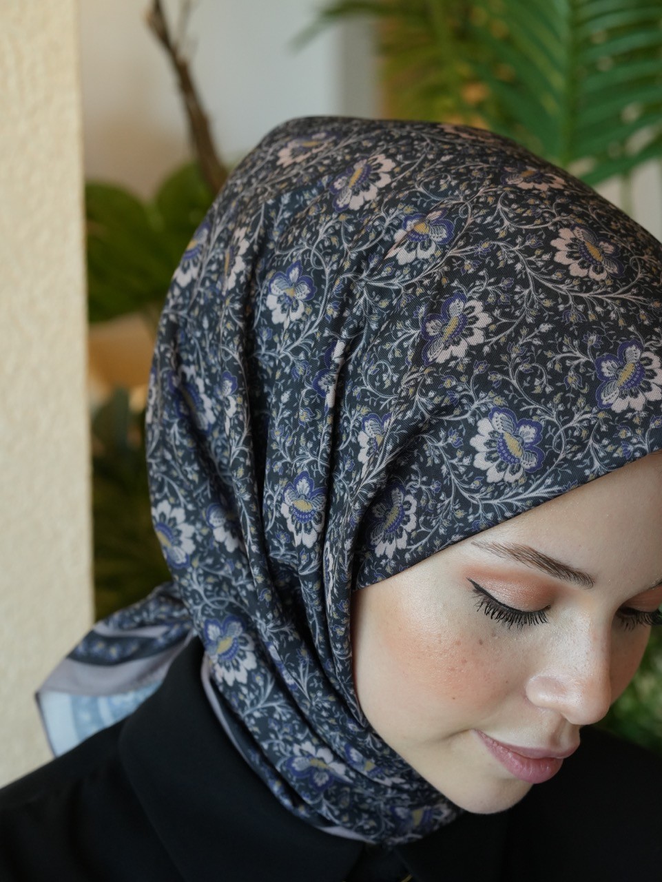 SOFT HEREKE DESEN EŞARP - ANTRASİT-LEYLAK image