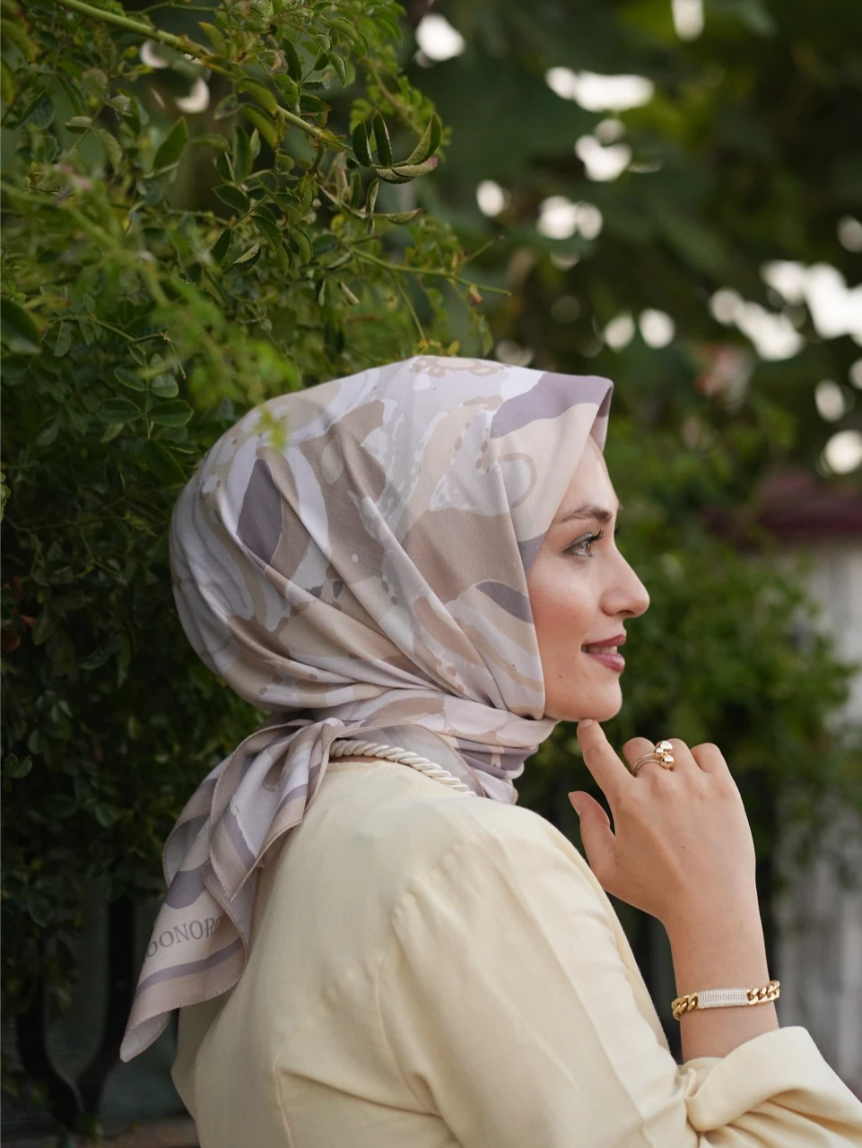 LAVİNYA DESEN SOFT EŞARP