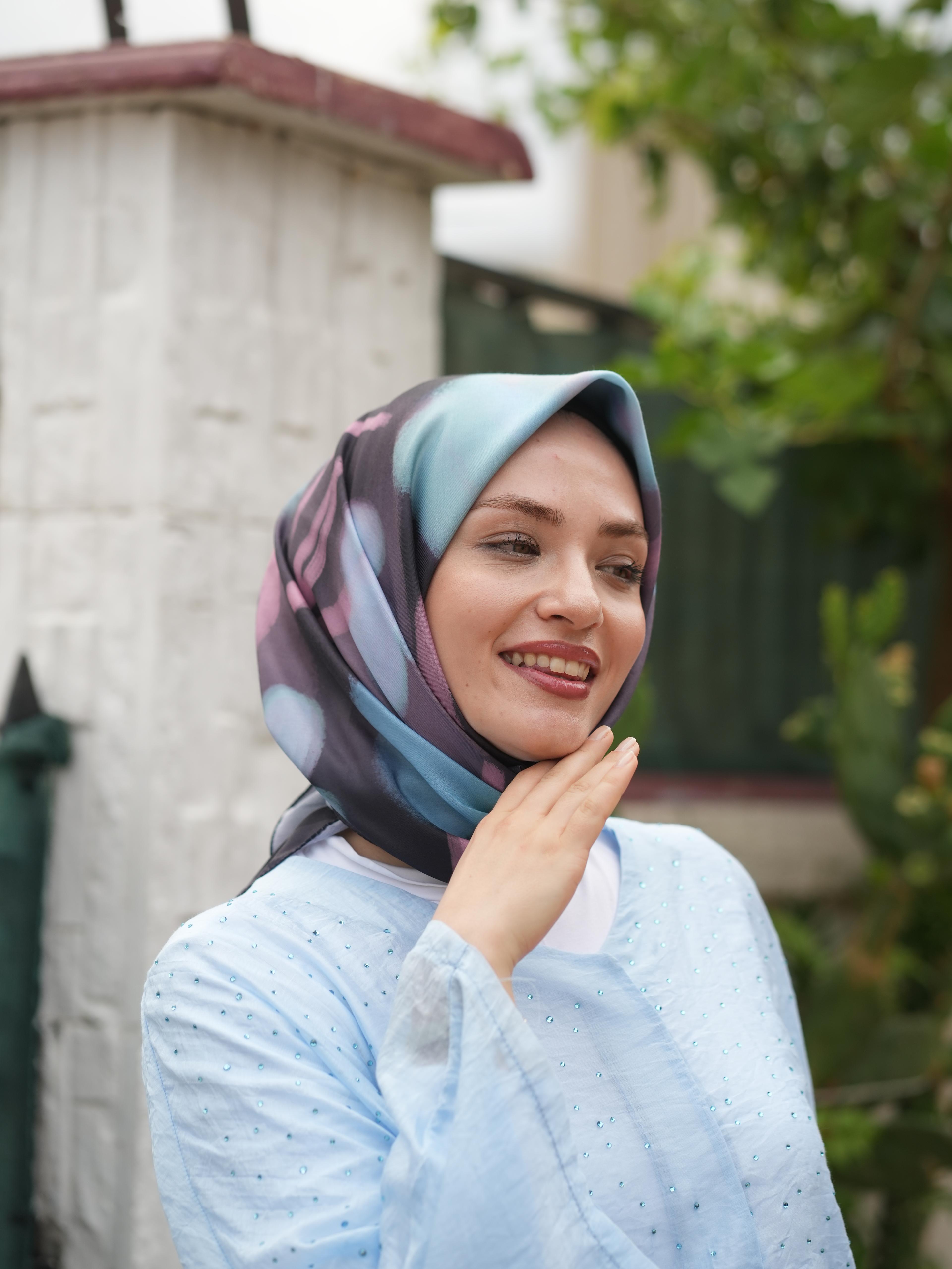 SİYAH-GÜL KURUSU thumbnail image