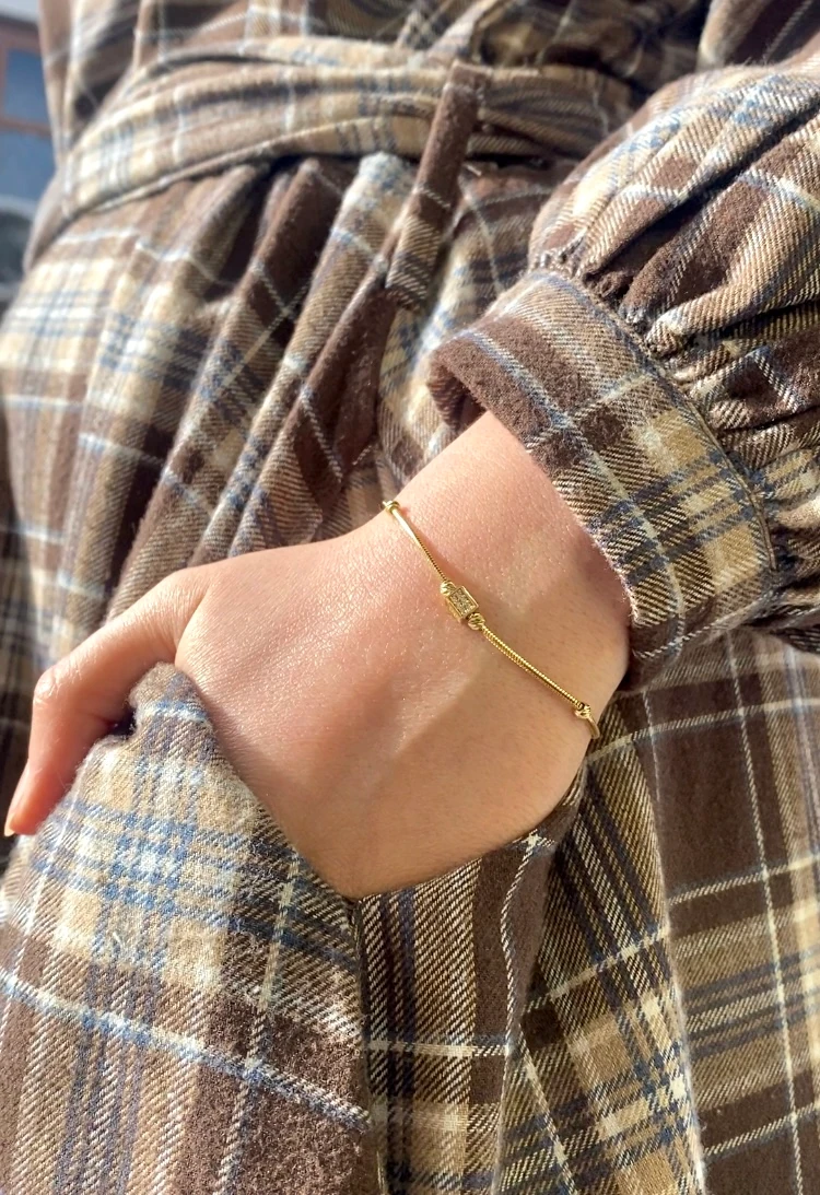 14 Ayar Altın Dorika Toplu Taşlı Bileklik