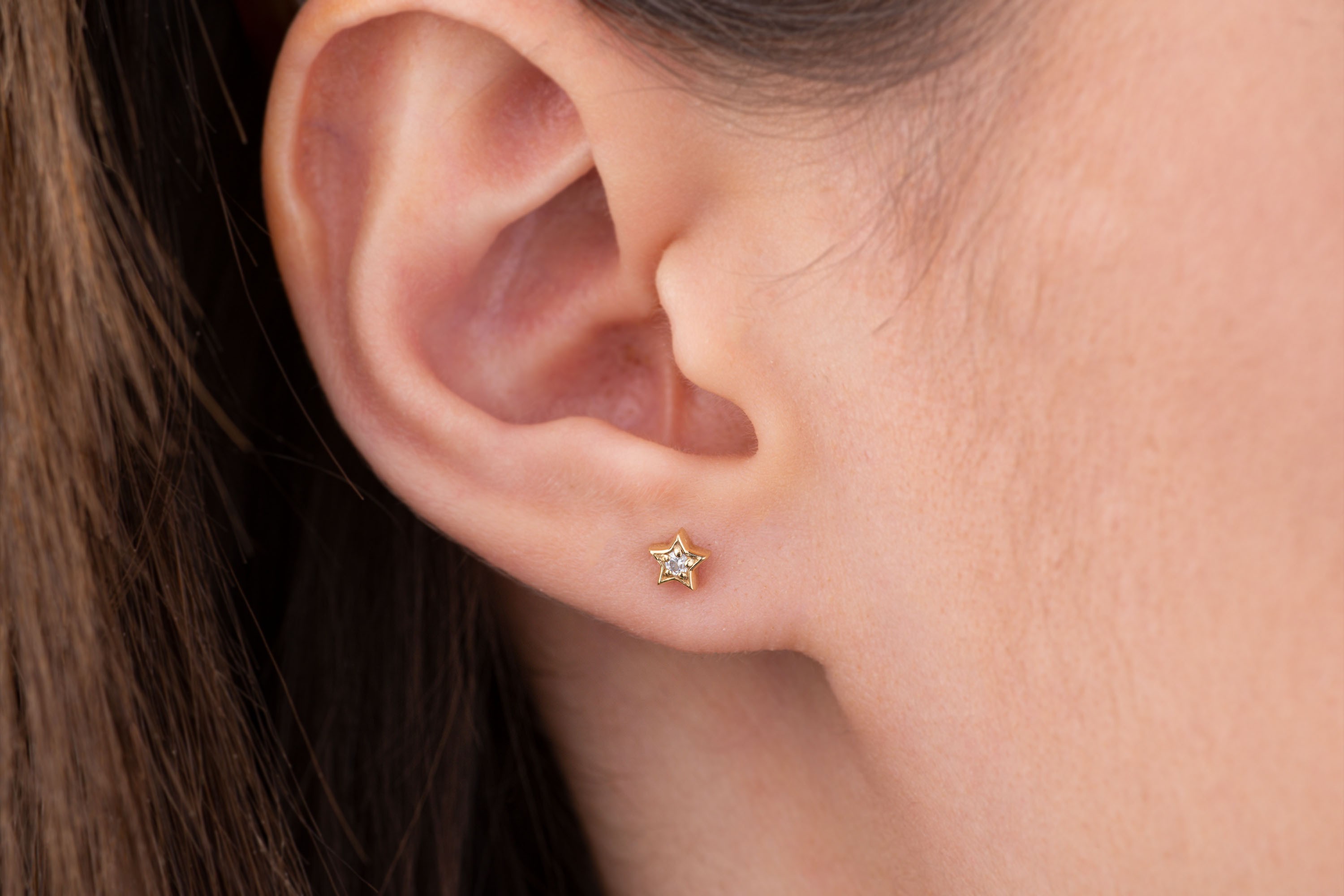 Taşlı Yıldız Tragus Piercing