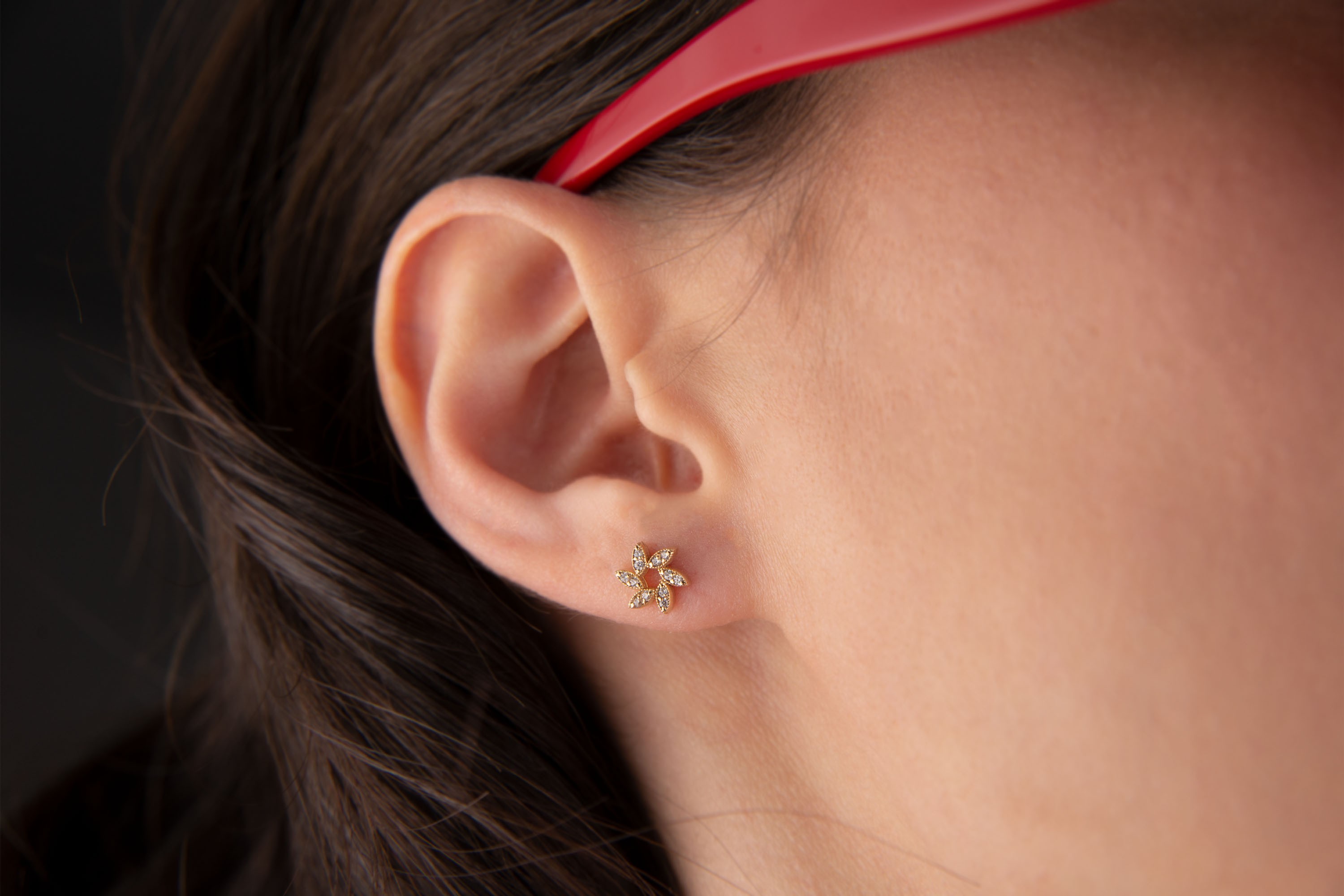Çiçek Tragus Piercing Helix Kıkırdak