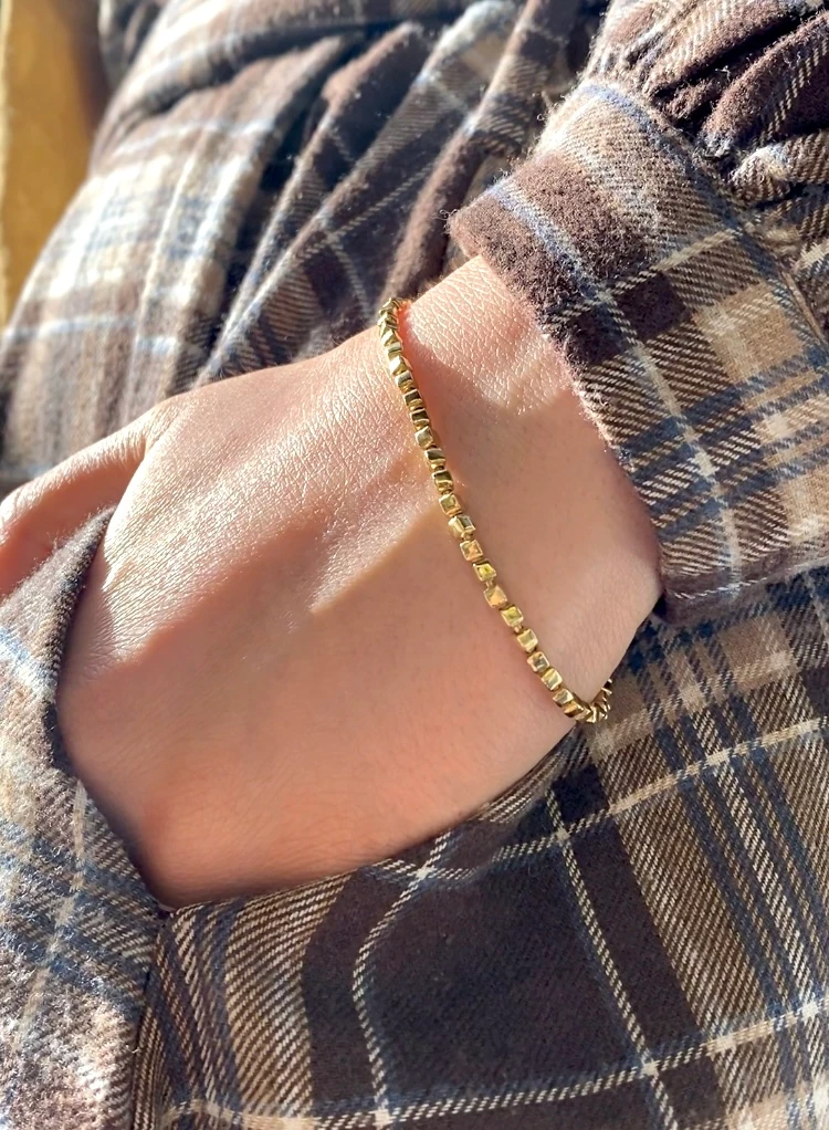 14 Ayar Altın Mimimal Küp Bileklik