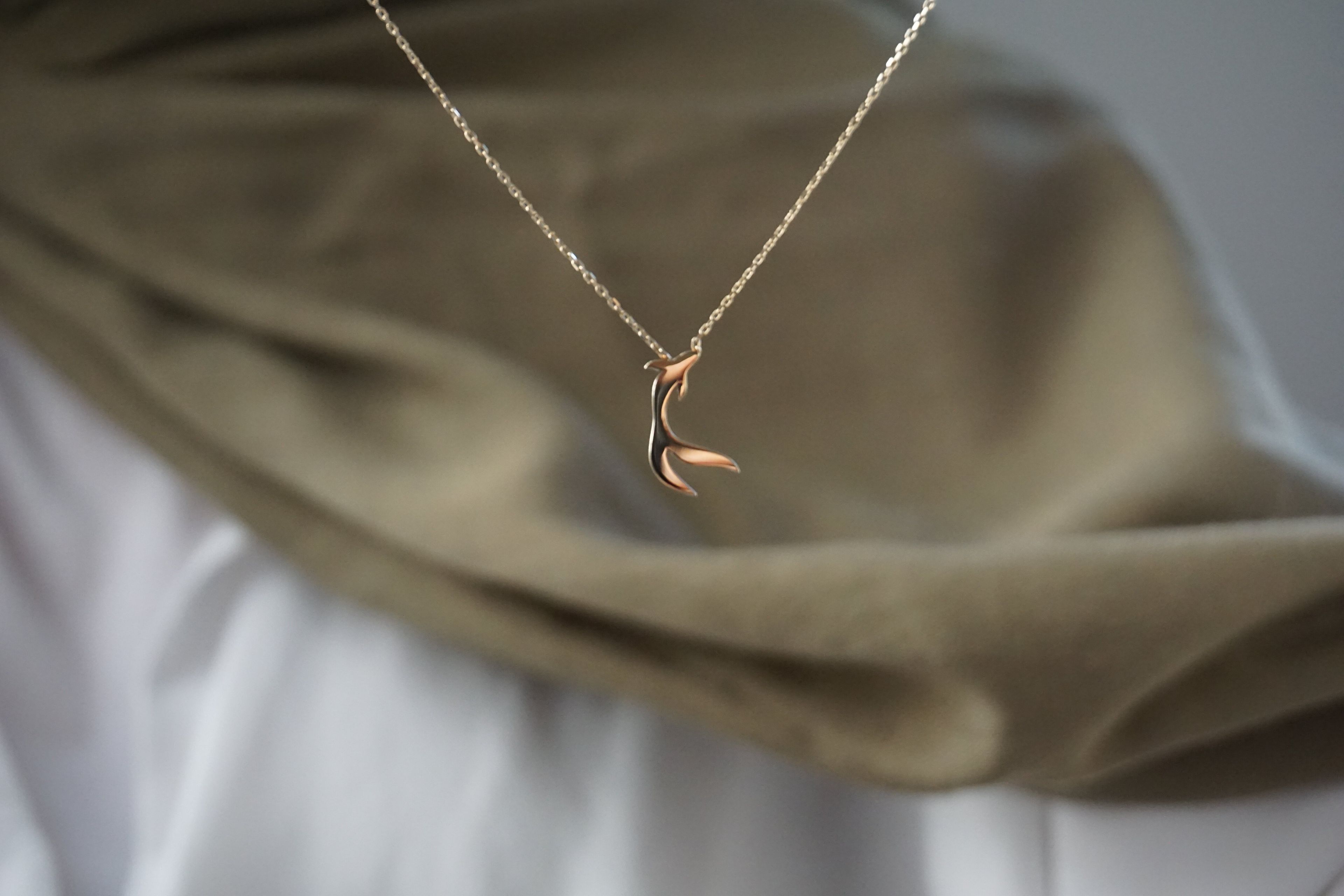 14 Ayar Altın Koi Balığı Günlük Minimal Tasarım Kolye