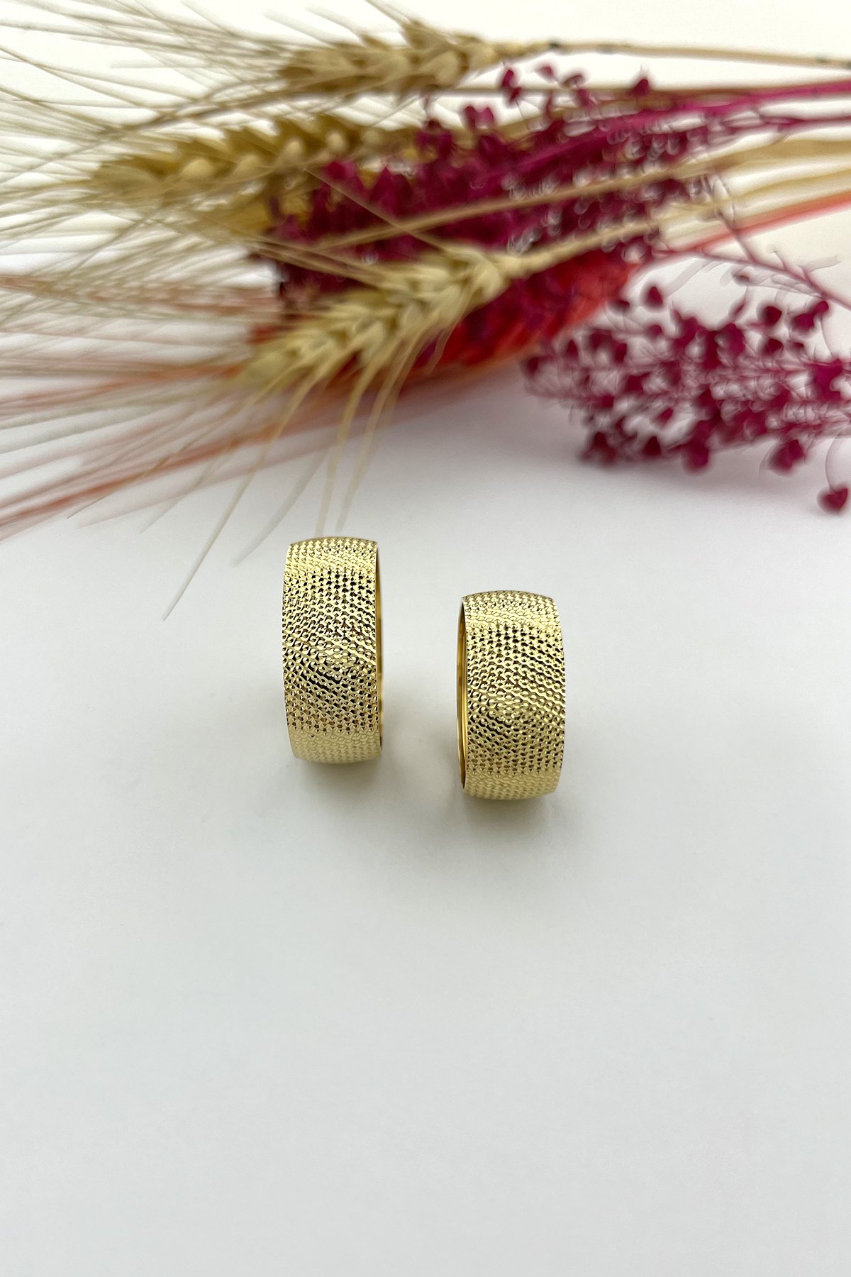 Tam Tur Noktalı Alyans, 8 mm Alyans, Düz Taşsız Alyans, Çizilmeyen, 8 milim