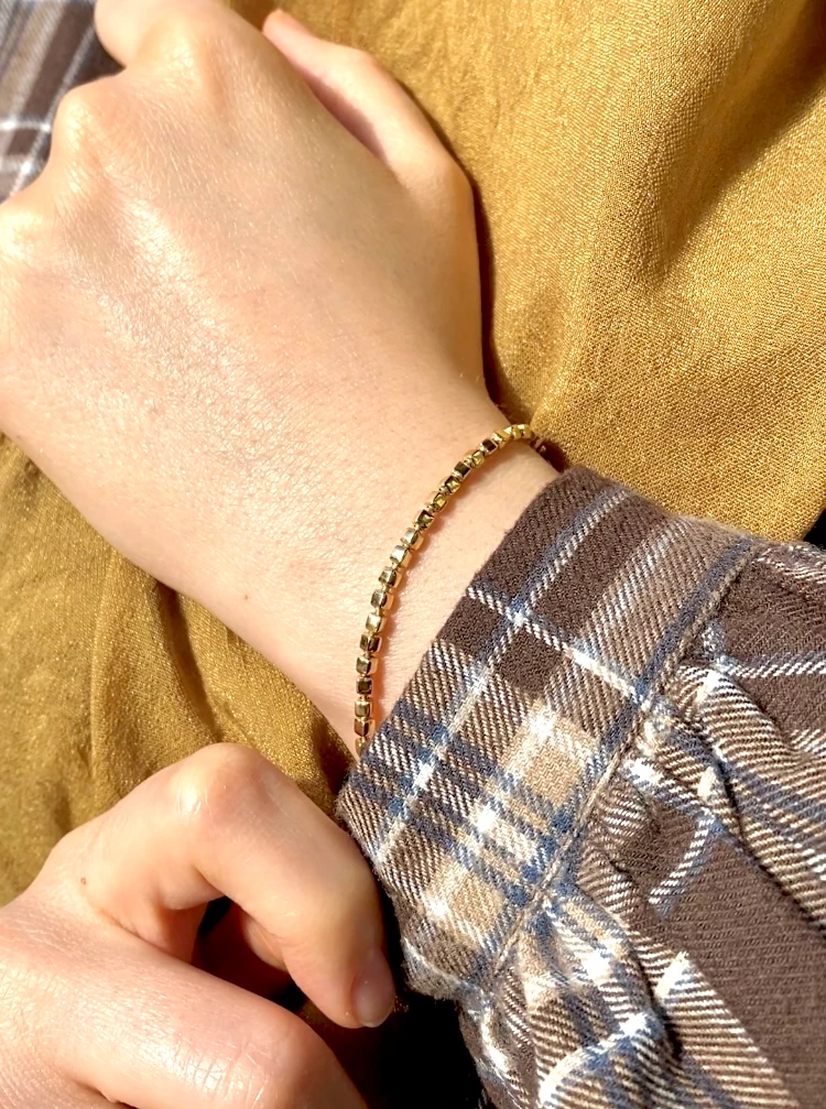 14 Ayar Altın Mimimal Küp Bileklik