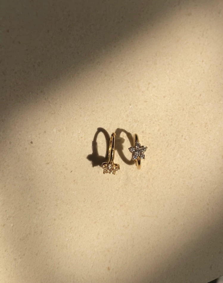 14 Ayar Altın Çiçek Halka Küpe