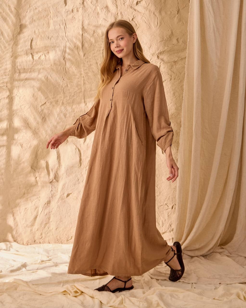 0098 ÖNDEN CEPLİ DÜZ KETEN ELBİSE - Camel
