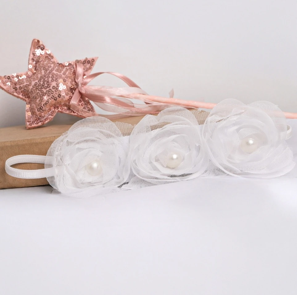 İNCİLİ GÜLLÜ SAÇ BANDI