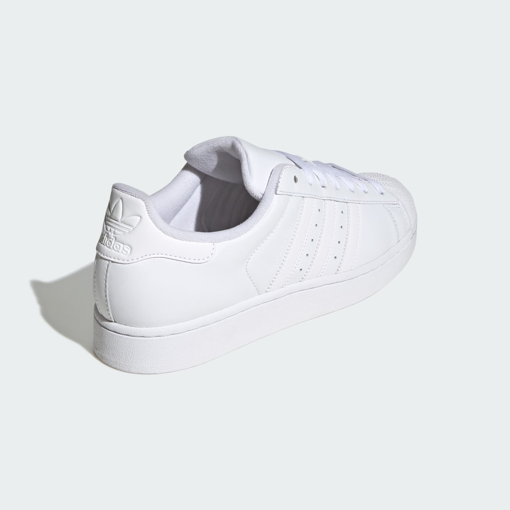 Superstar White