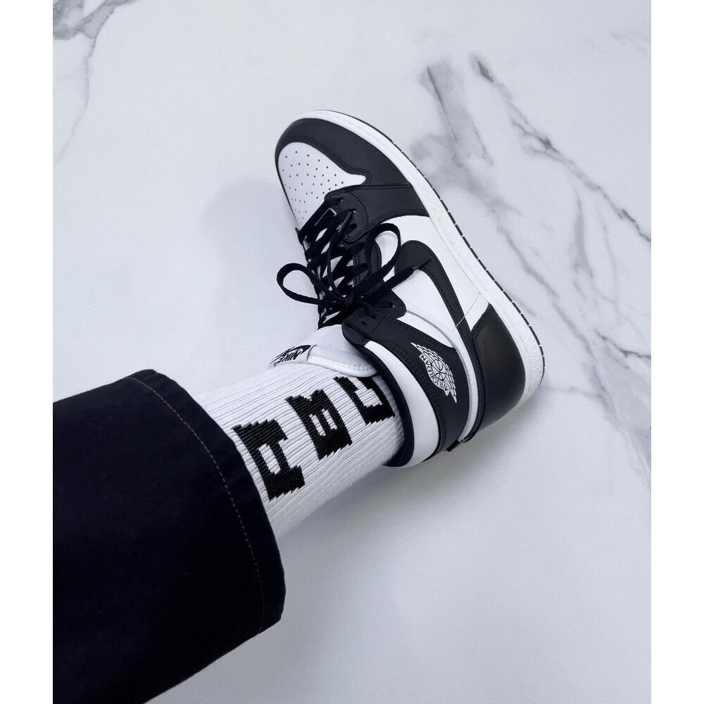 Air Jordan 1 Retro High OG "Black White PANDA”