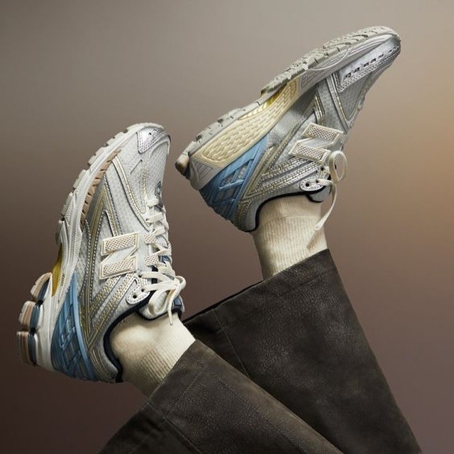 New Balance 1906 