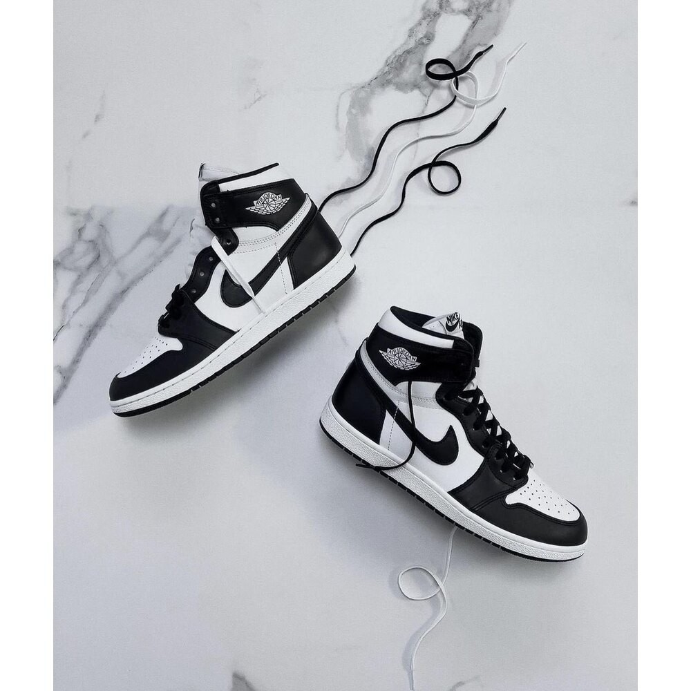 Air Jordan 1 Retro High OG "Black White PANDA”