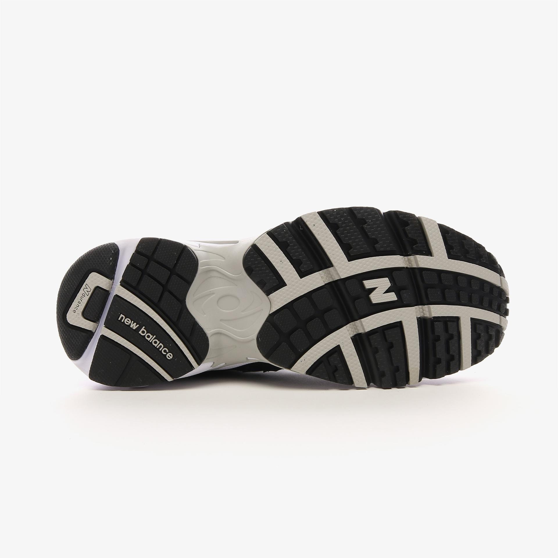 New Balance 725 Lifestyle