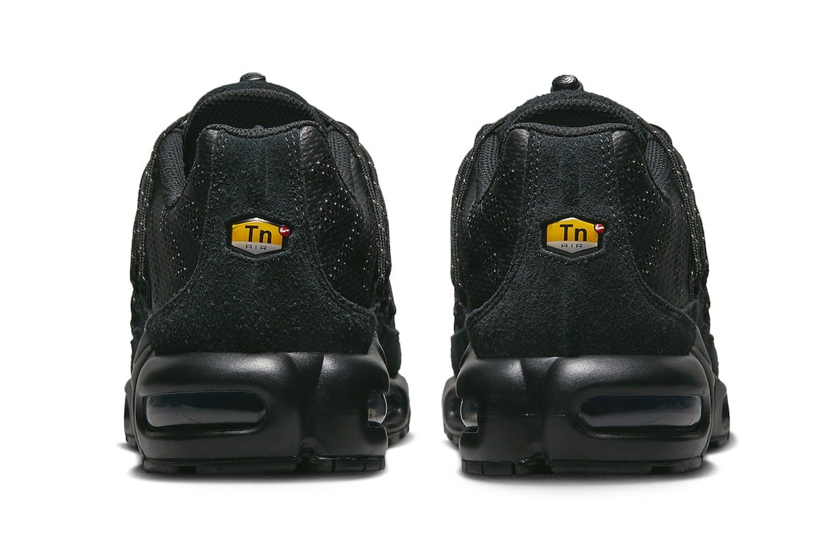 Air Max Plus Toggle "Black Reflective"