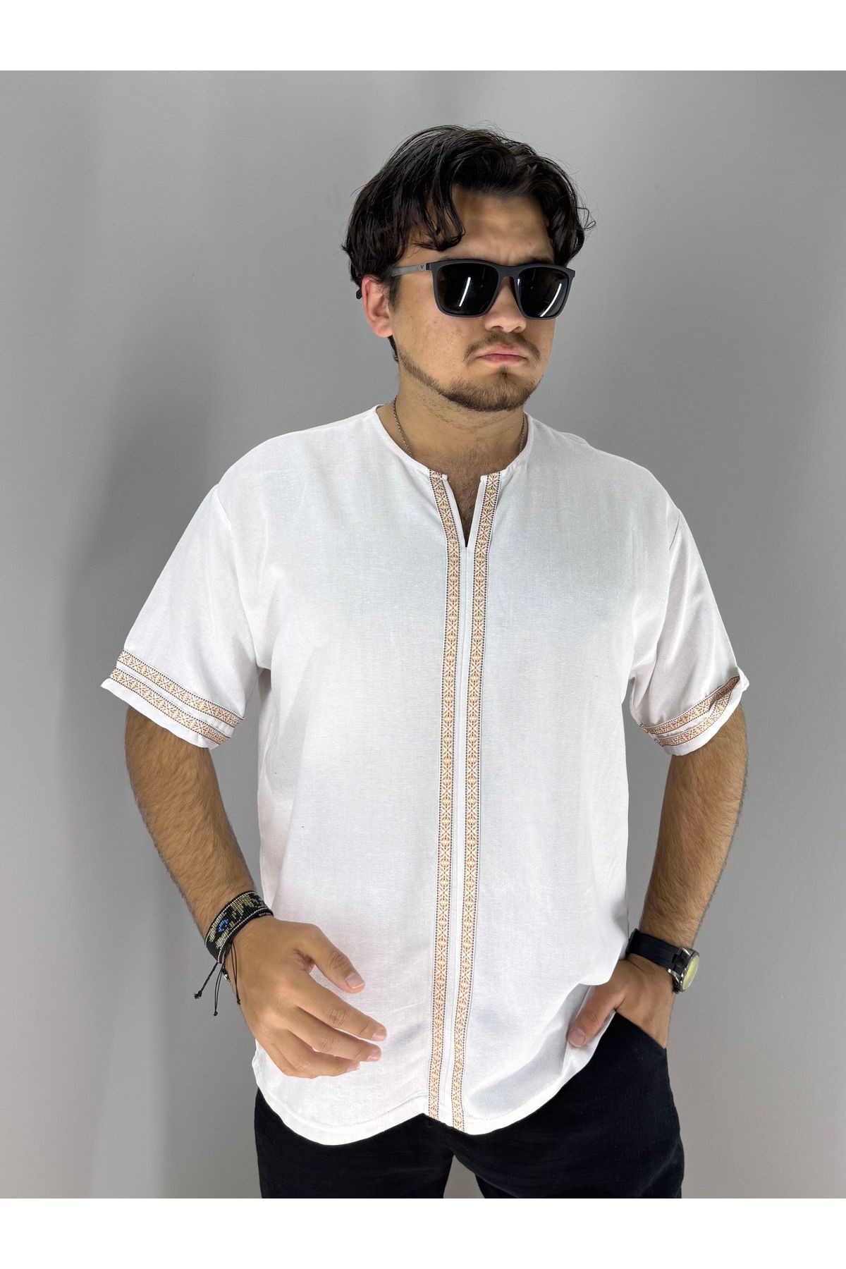 Armut Yaka Pat ve Kol Etnik Detaylı Keten T-Shirt (Beyaz)