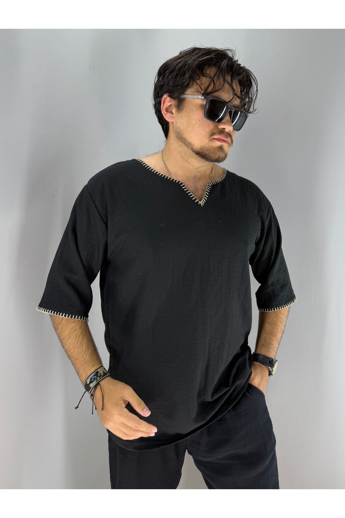 El İşi Kroşata Armut Yaka ve Kol Detaylı Oversize T-Shirt (Siyah)