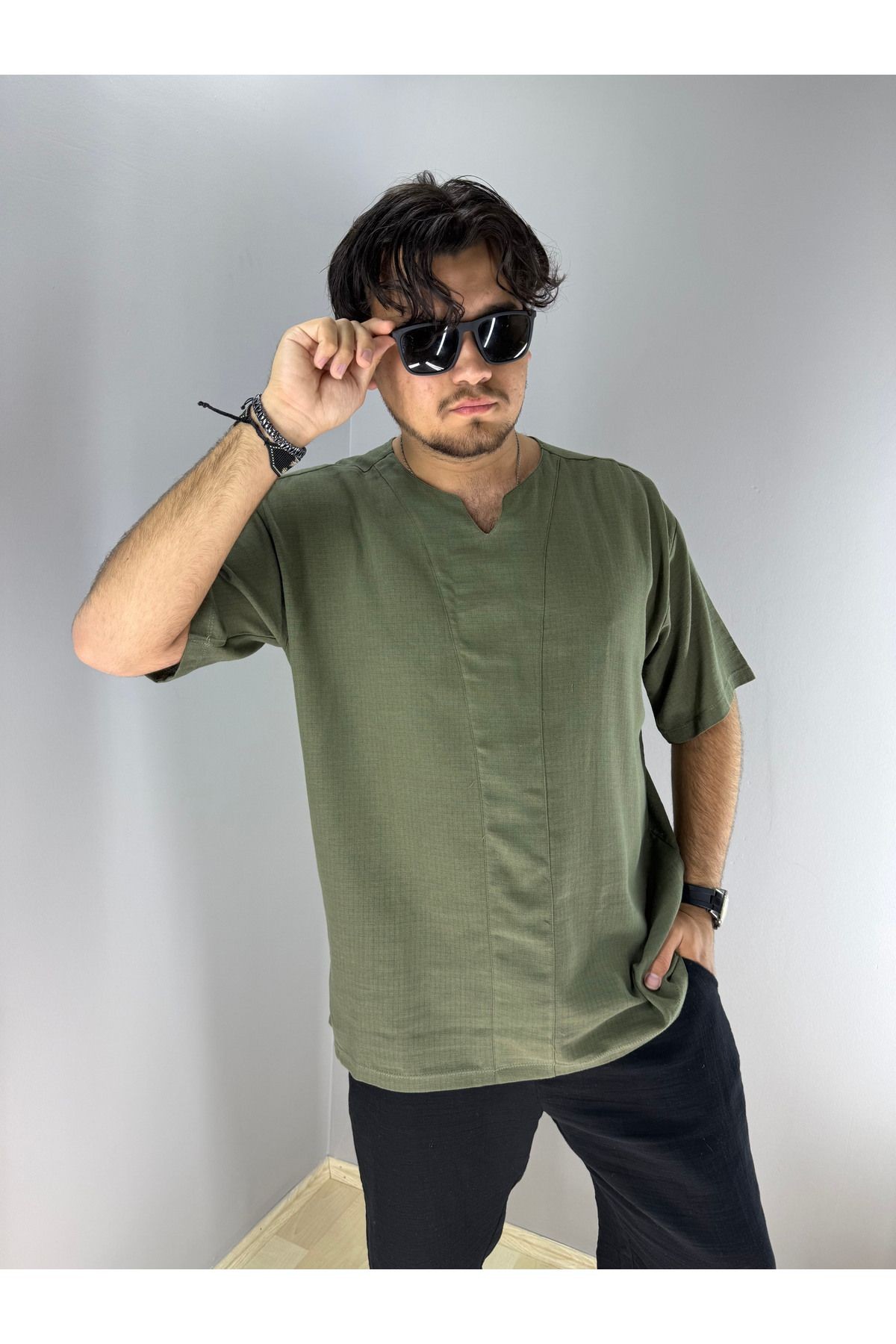 Armut Yaka Keten T-Shirt (Yeşil)