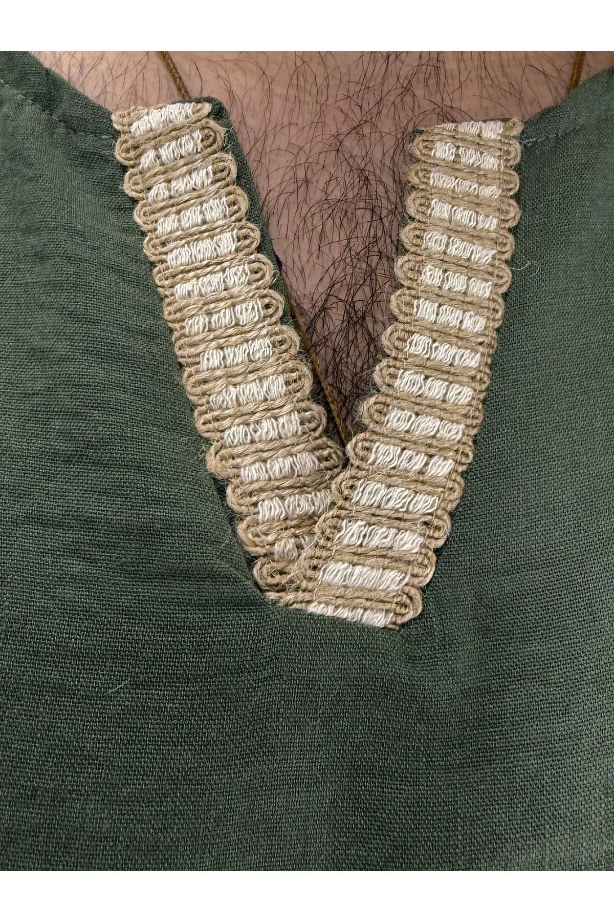 Müsli Hasır Yaka ve Cep Detaylı T-Shirt (Haki)