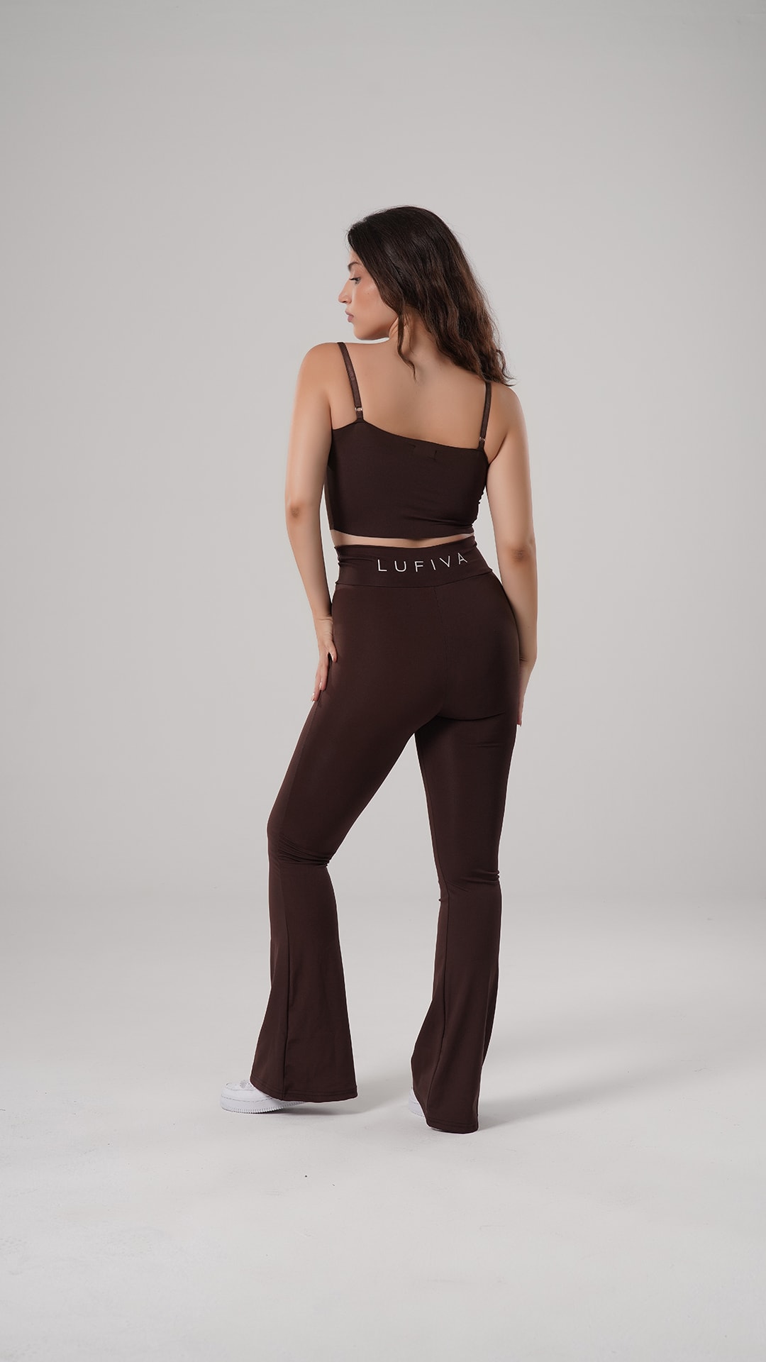 VELORA FLOW ASKILI CROP