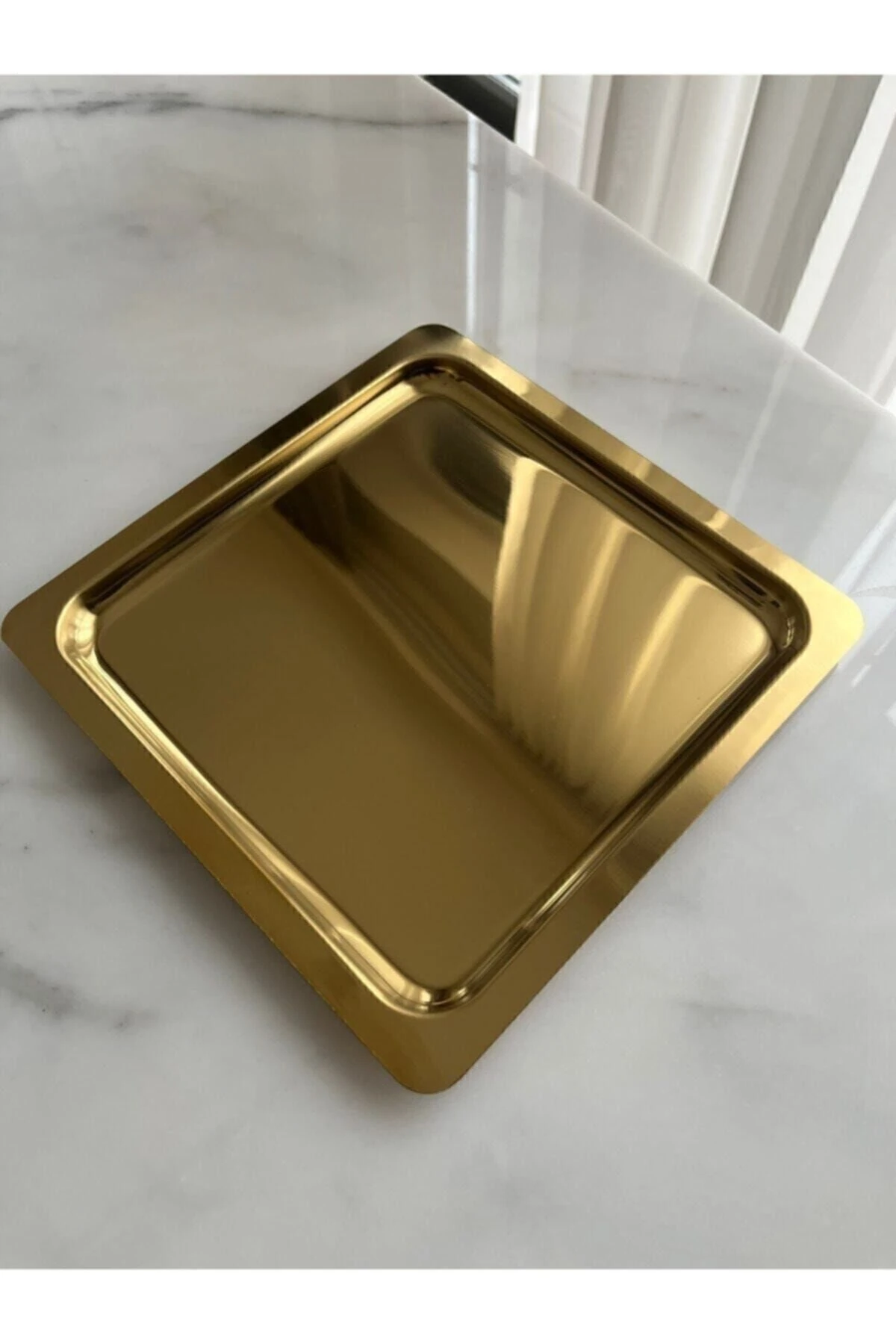 Paslanmaz Çelik Gold Kare Servis Sunum Tepsisi 21*21cm 1 Altın 21 x 21