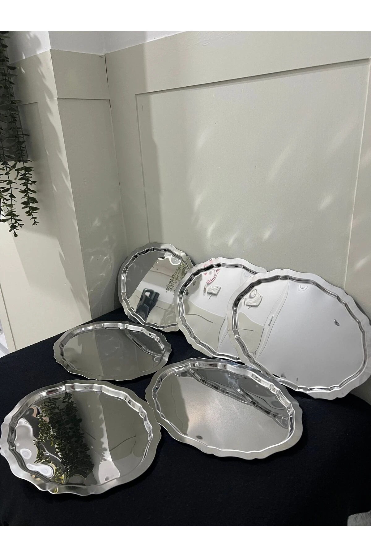 6'Lı Çelik Oval Tepsi Dalgalı Model Kahve Sunum Tepsisi & İkramlık