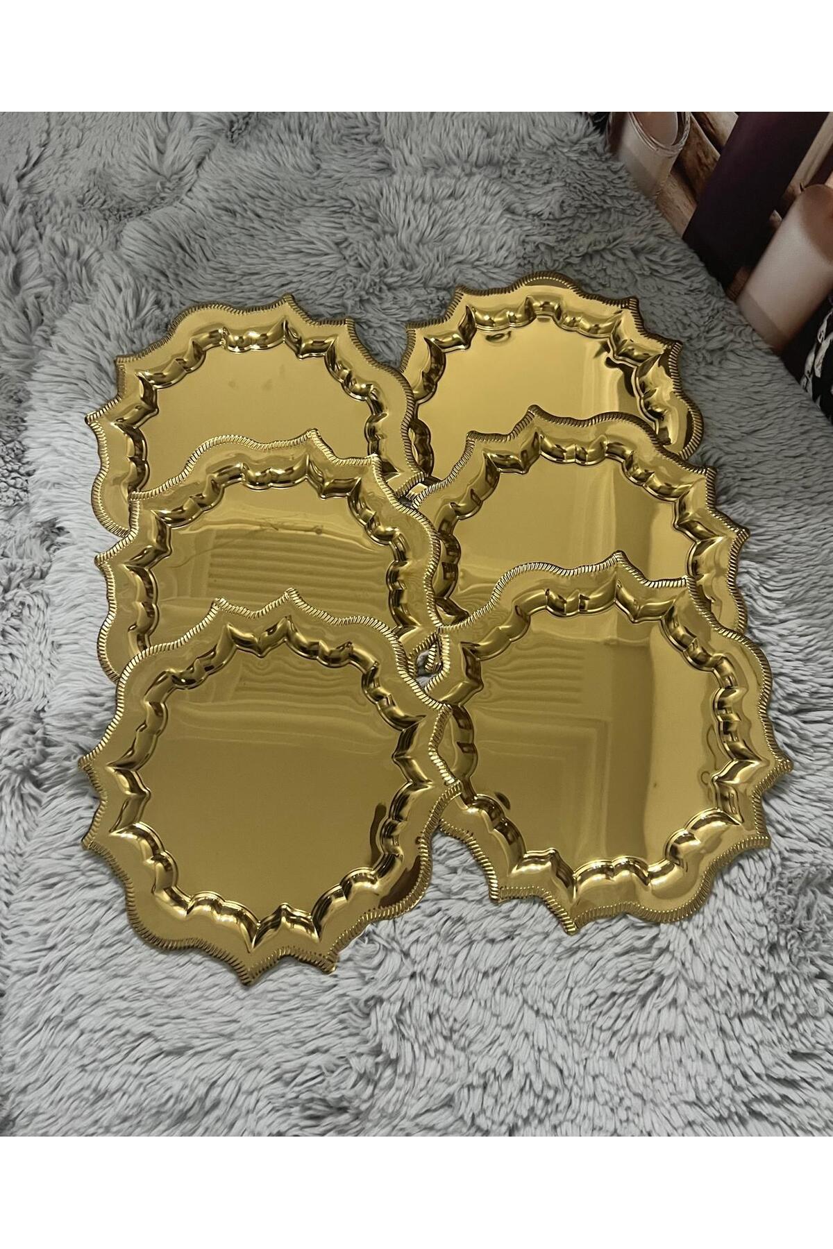 6'Lı Köşeleri Dalgalı Gold Paslanmaz Çelik Kahve Sunum Tepsisi