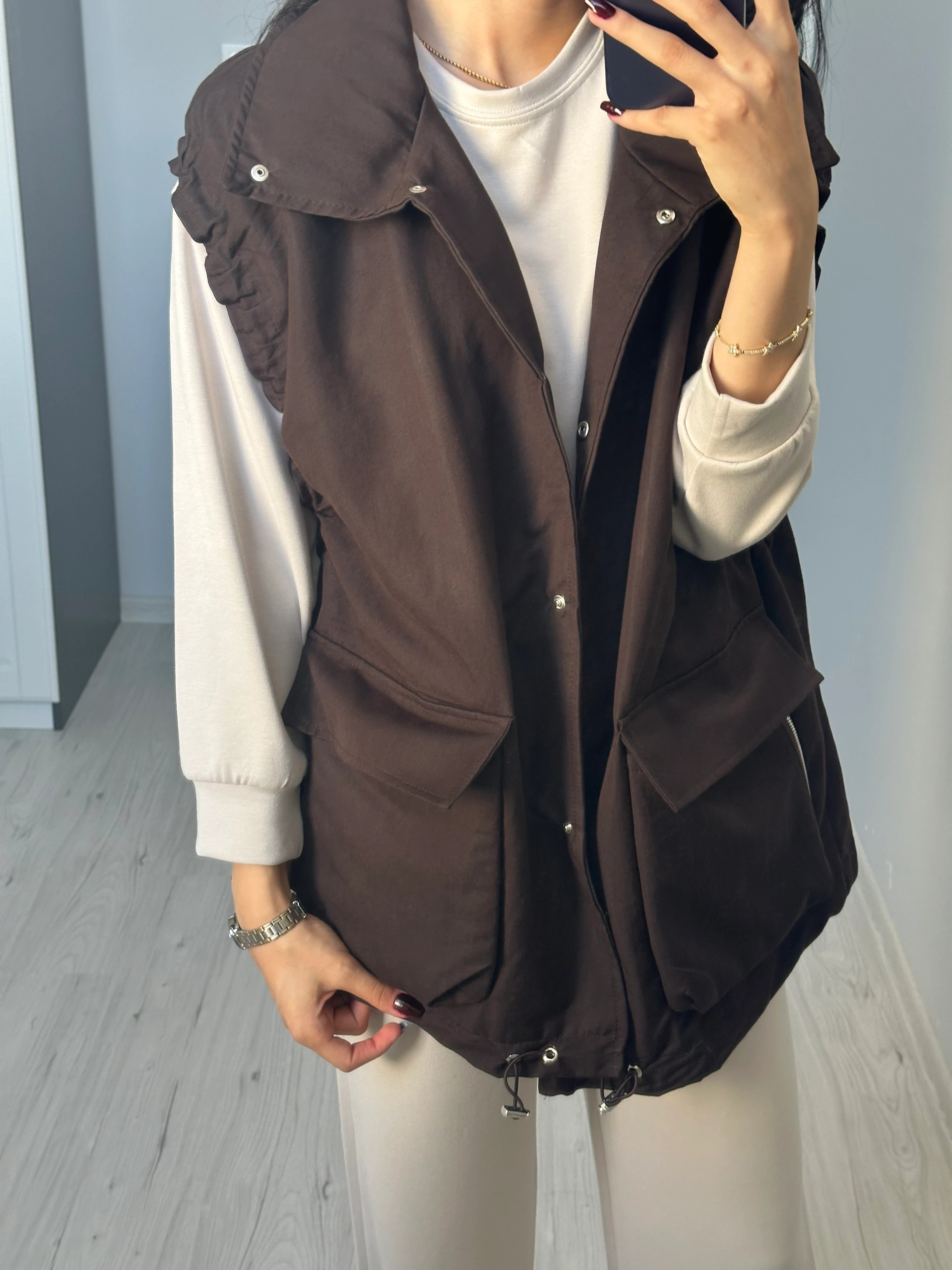 Kol Büzgü Detaylı Oversize Yelek