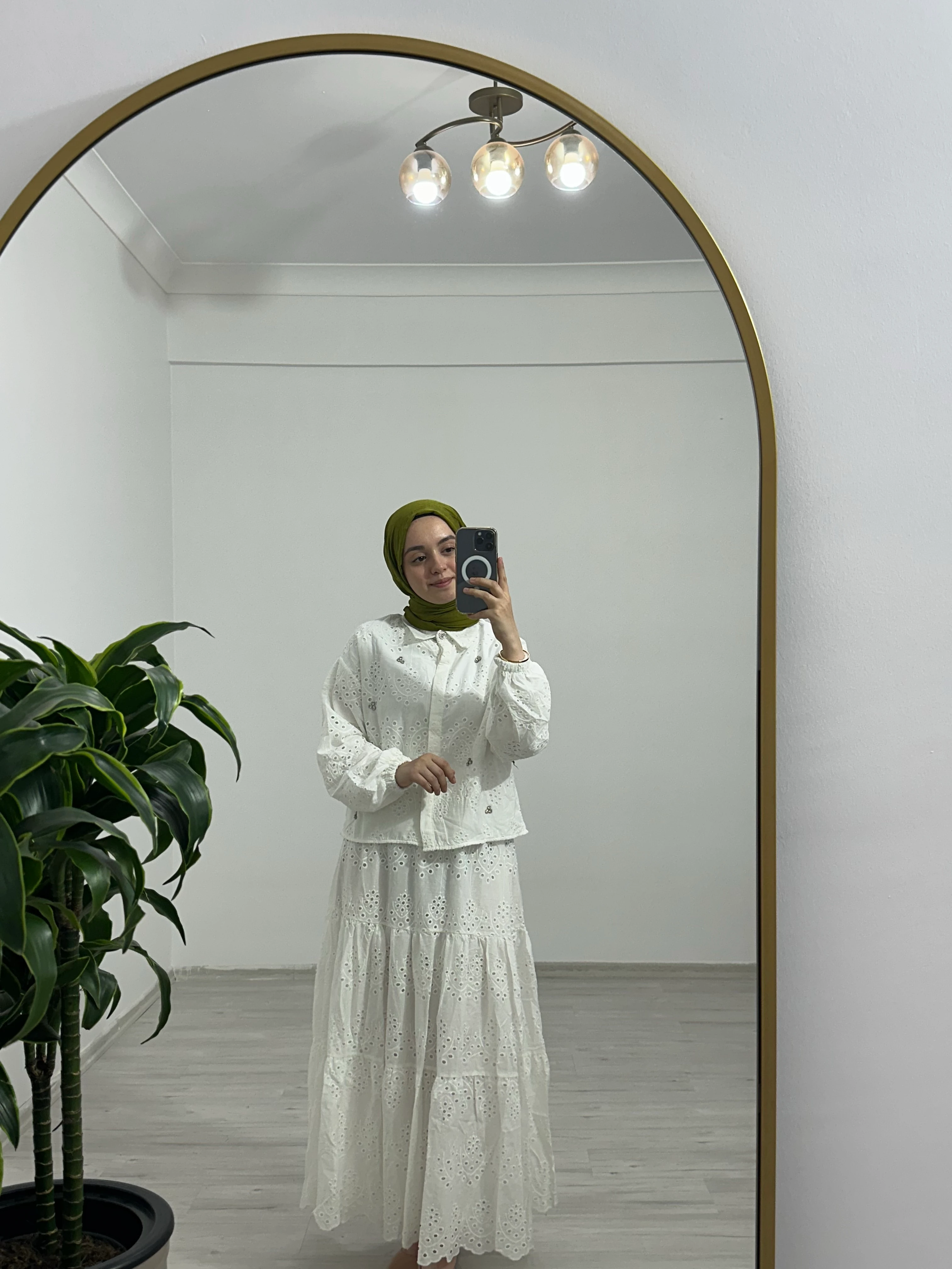 Afra ikili etekli takım beyaz